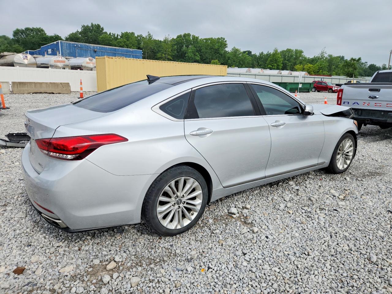 2015 Hyundai Genesis 3.8l Silver vin: KMHGN4JEXFU039113