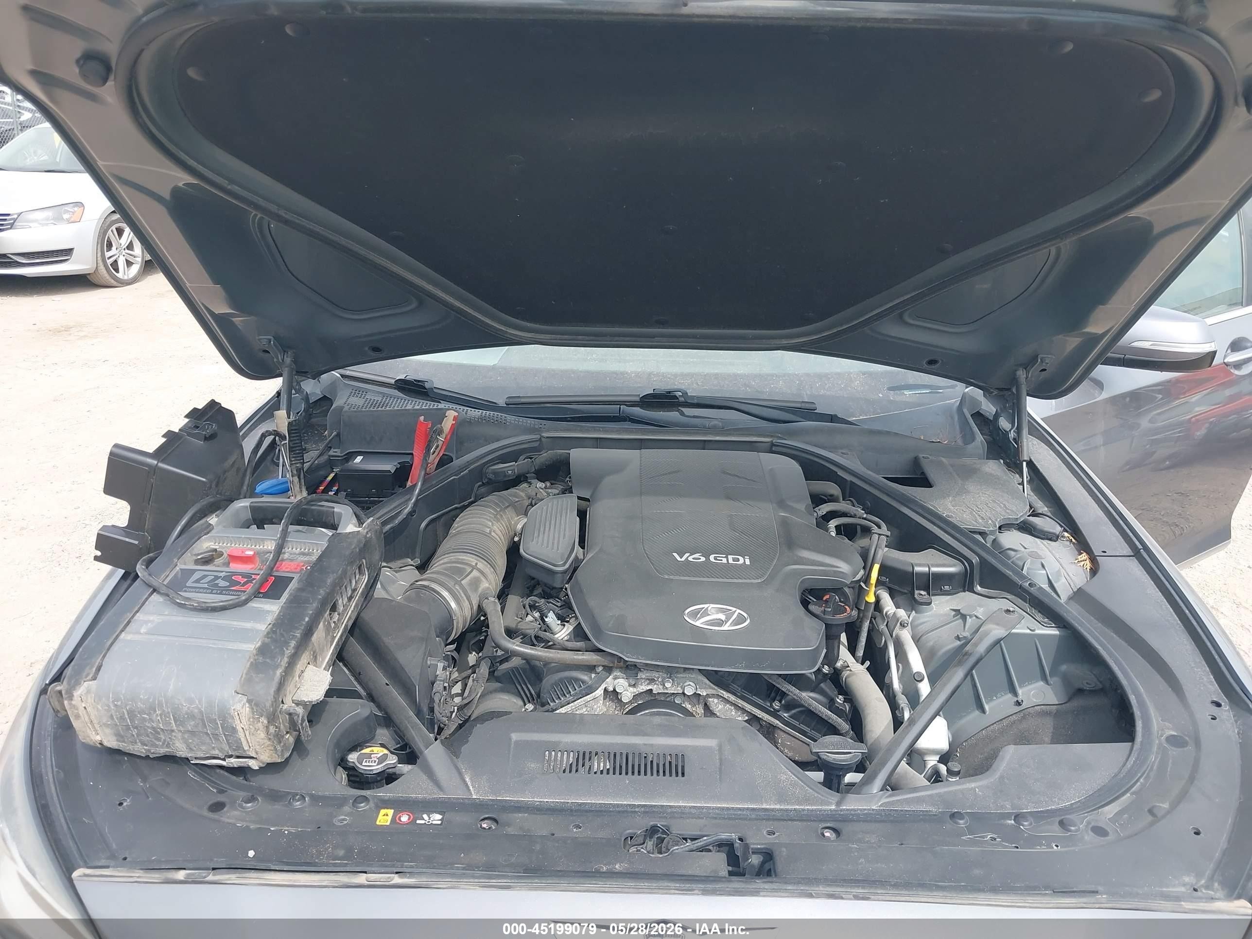 2015 Hyundai Genesis 3.8 Серый vin: KMHGN4JEXFU048748