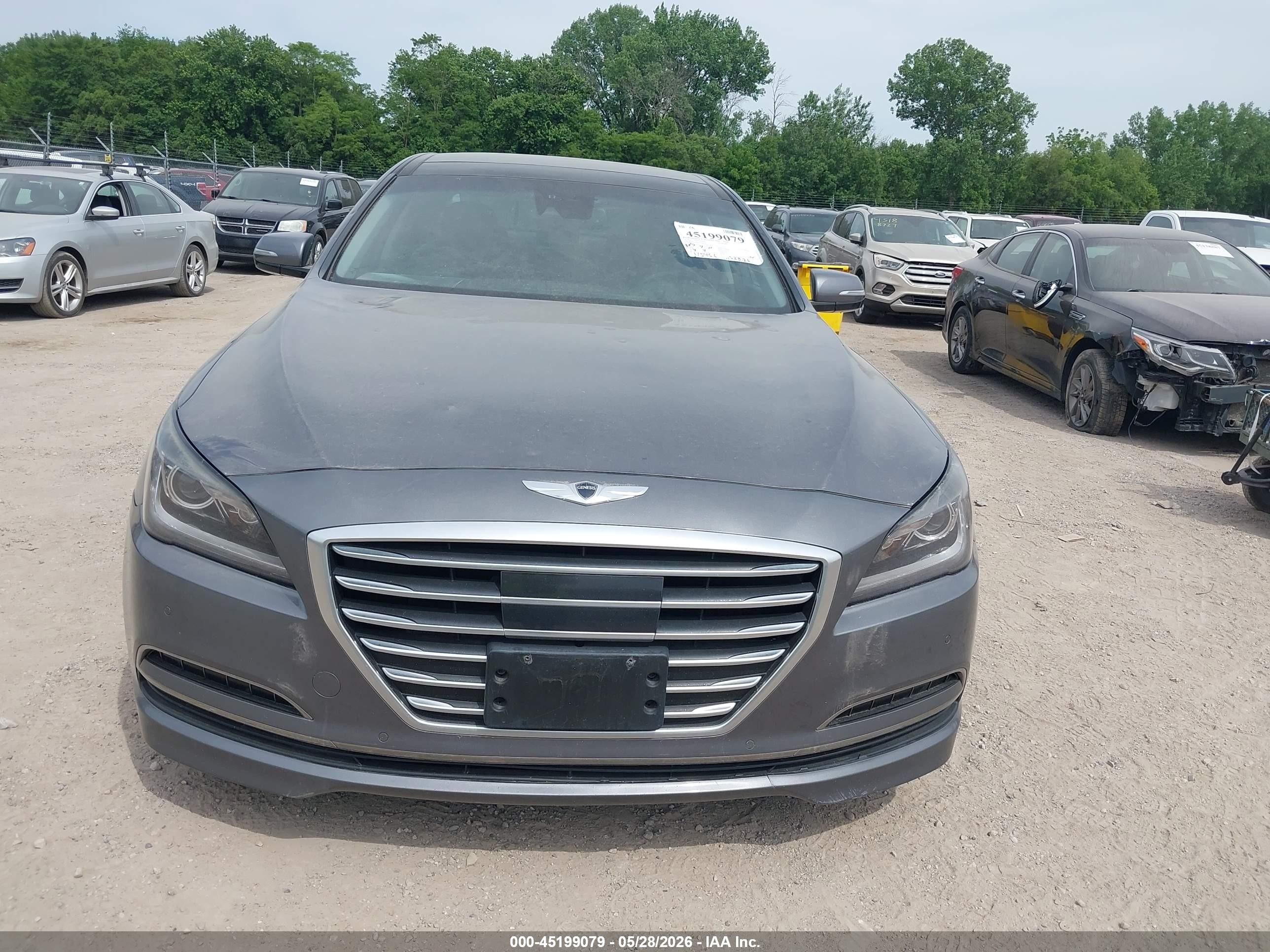 2015 Hyundai Genesis 3.8 Серый vin: KMHGN4JEXFU048748