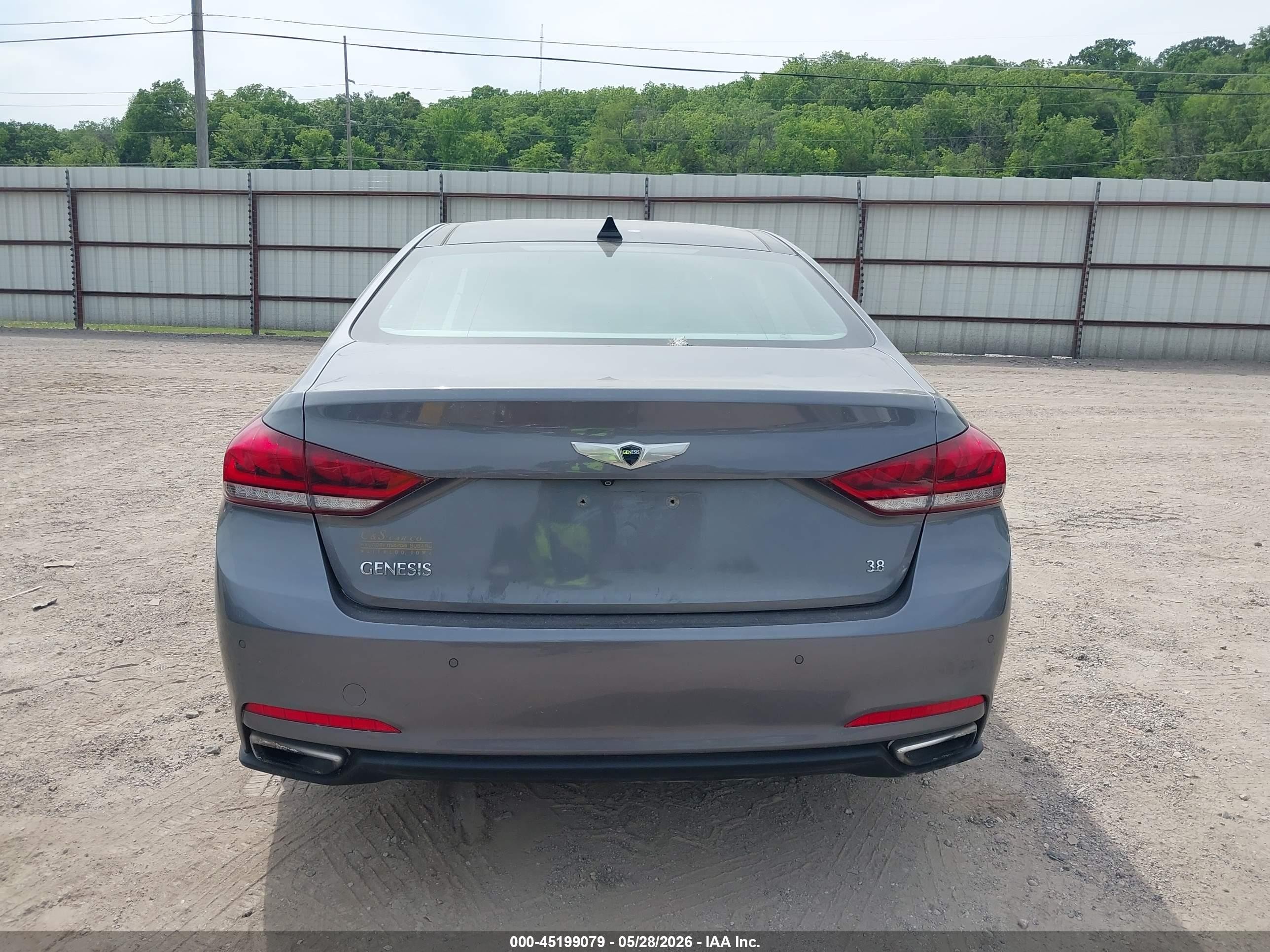 2015 Hyundai Genesis 3.8 Серый vin: KMHGN4JEXFU048748