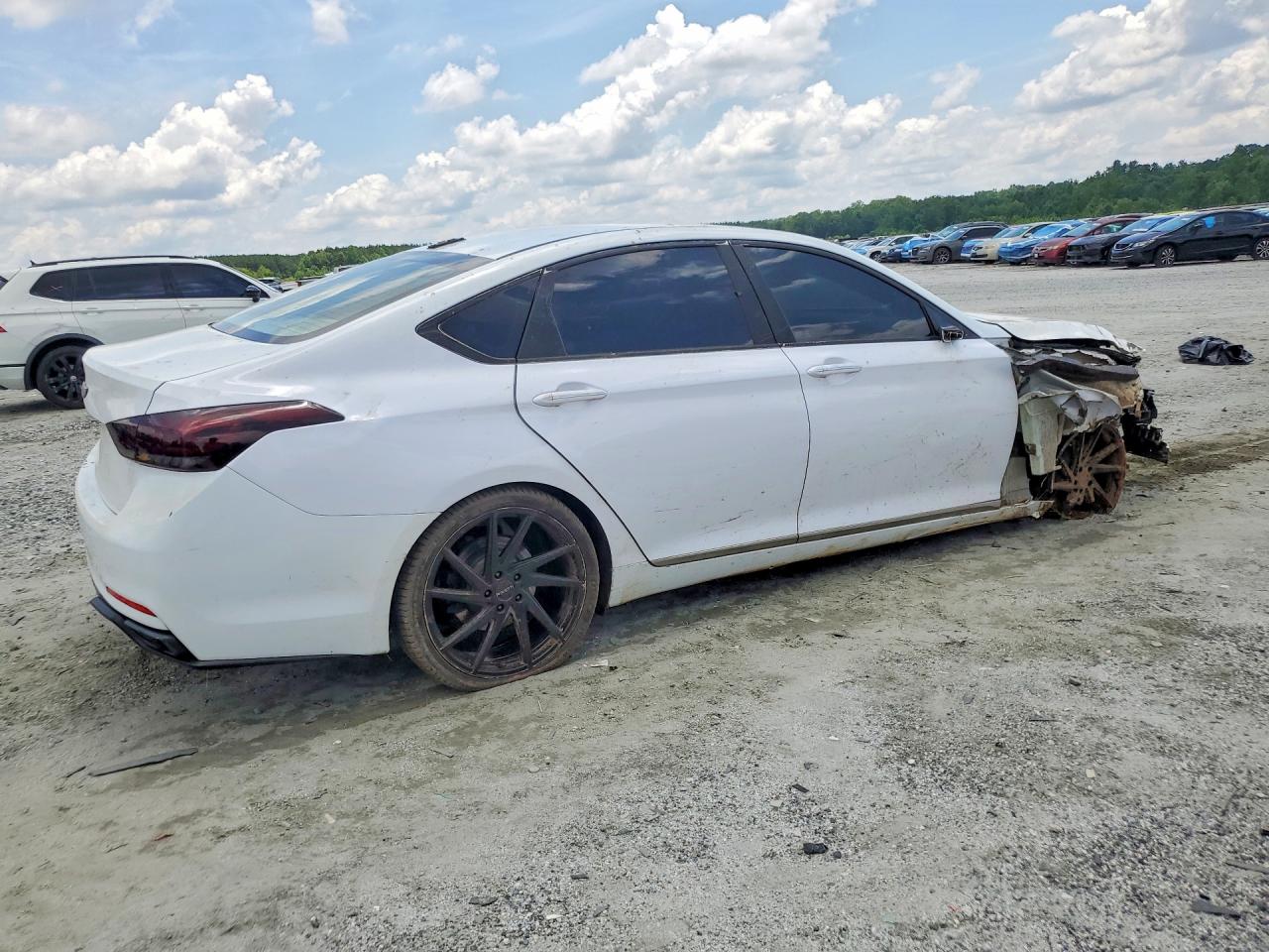 2015 Hyundai Genesis 3.8l White vin: KMHGN4JEXFU050578