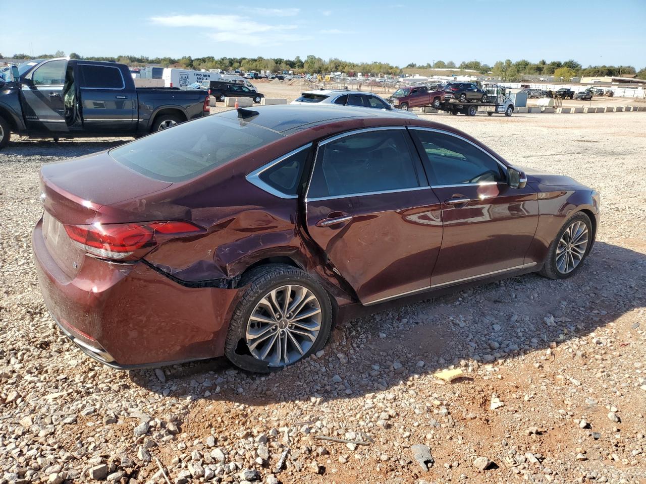2015 Hyundai Genesis 3.8l Maroon vin: KMHGN4JEXFU063993