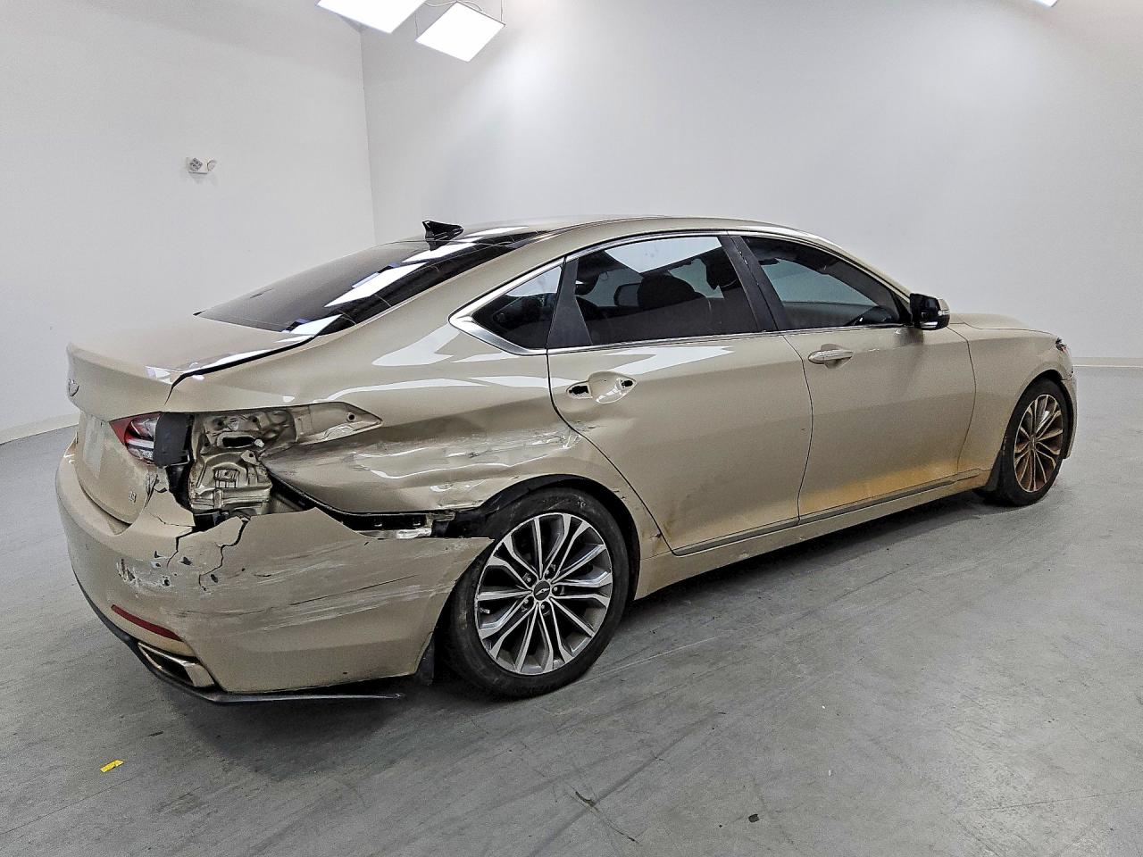 2015 Hyundai Genesis 3.8l Бежевый vin: KMHGN4JEXFU075223
