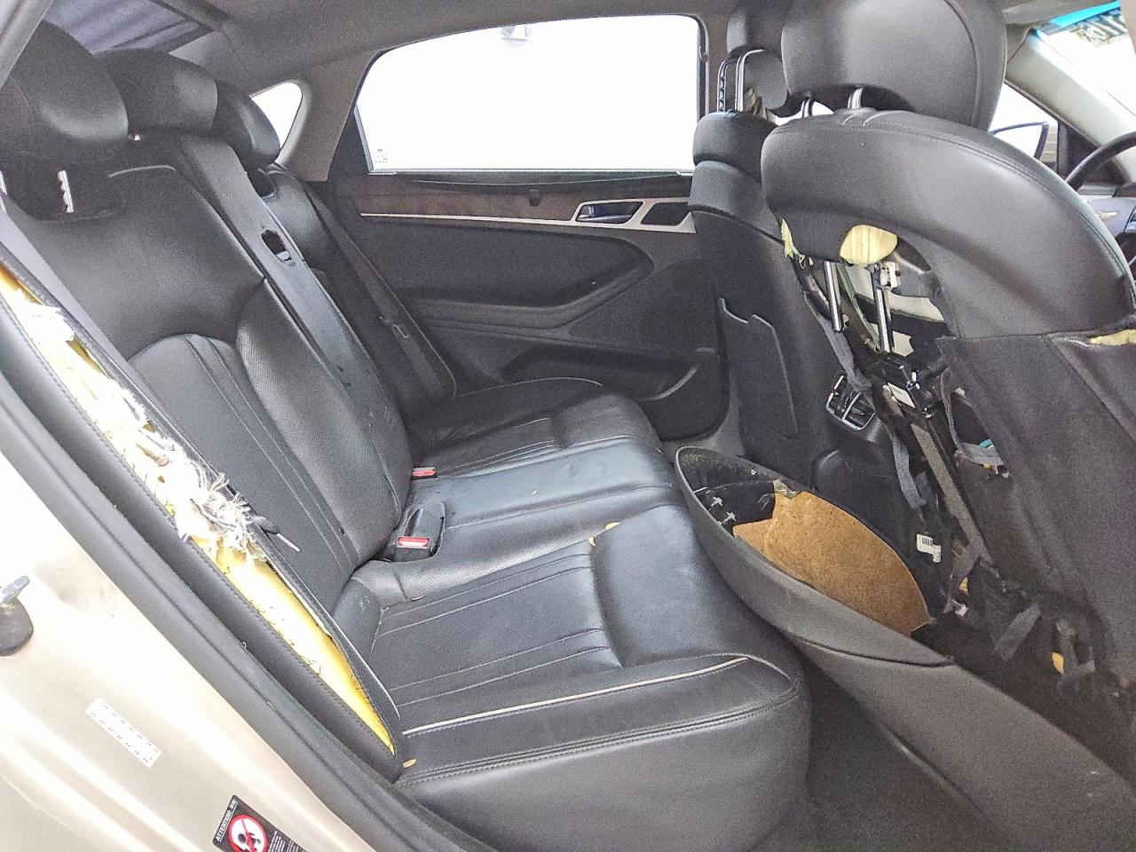 2015 Hyundai Genesis 3.8l Бежевый vin: KMHGN4JEXFU075223