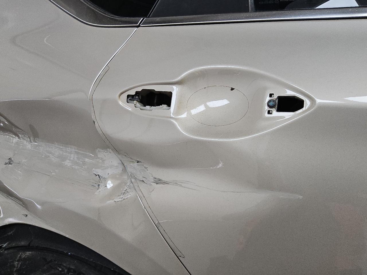 2015 Hyundai Genesis 3.8l Бежевый vin: KMHGN4JEXFU075223 Damage: Right Qtr Panel, Severe Damage, Replacement Required