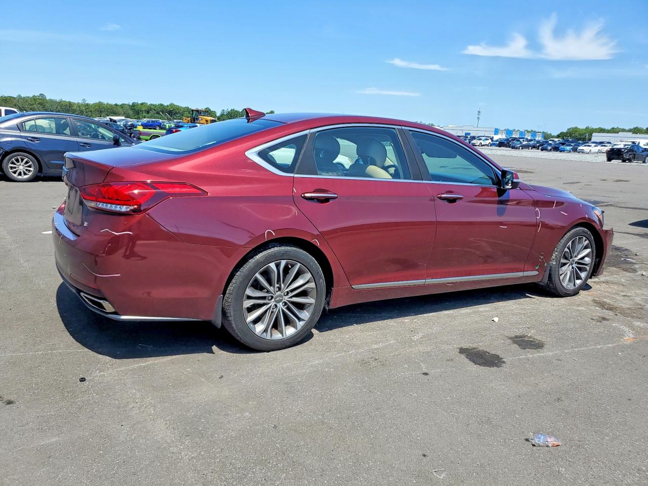 2015 Hyundai Genesis 3.8l Maroon vin: KMHGN4JEXFU080521