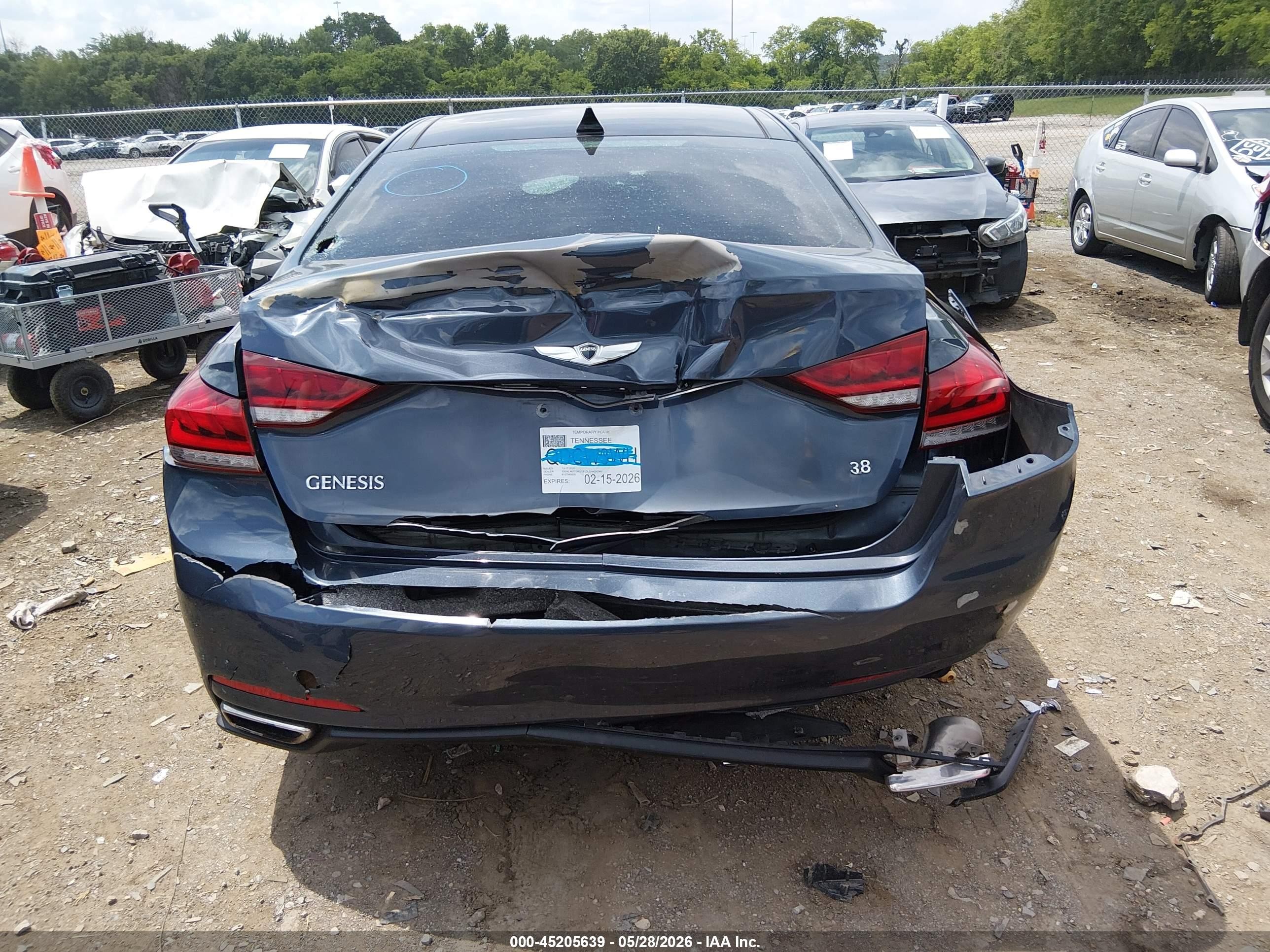 2015 Hyundai Genesis 3.8 Blue vin: KMHGN4JEXFU083774