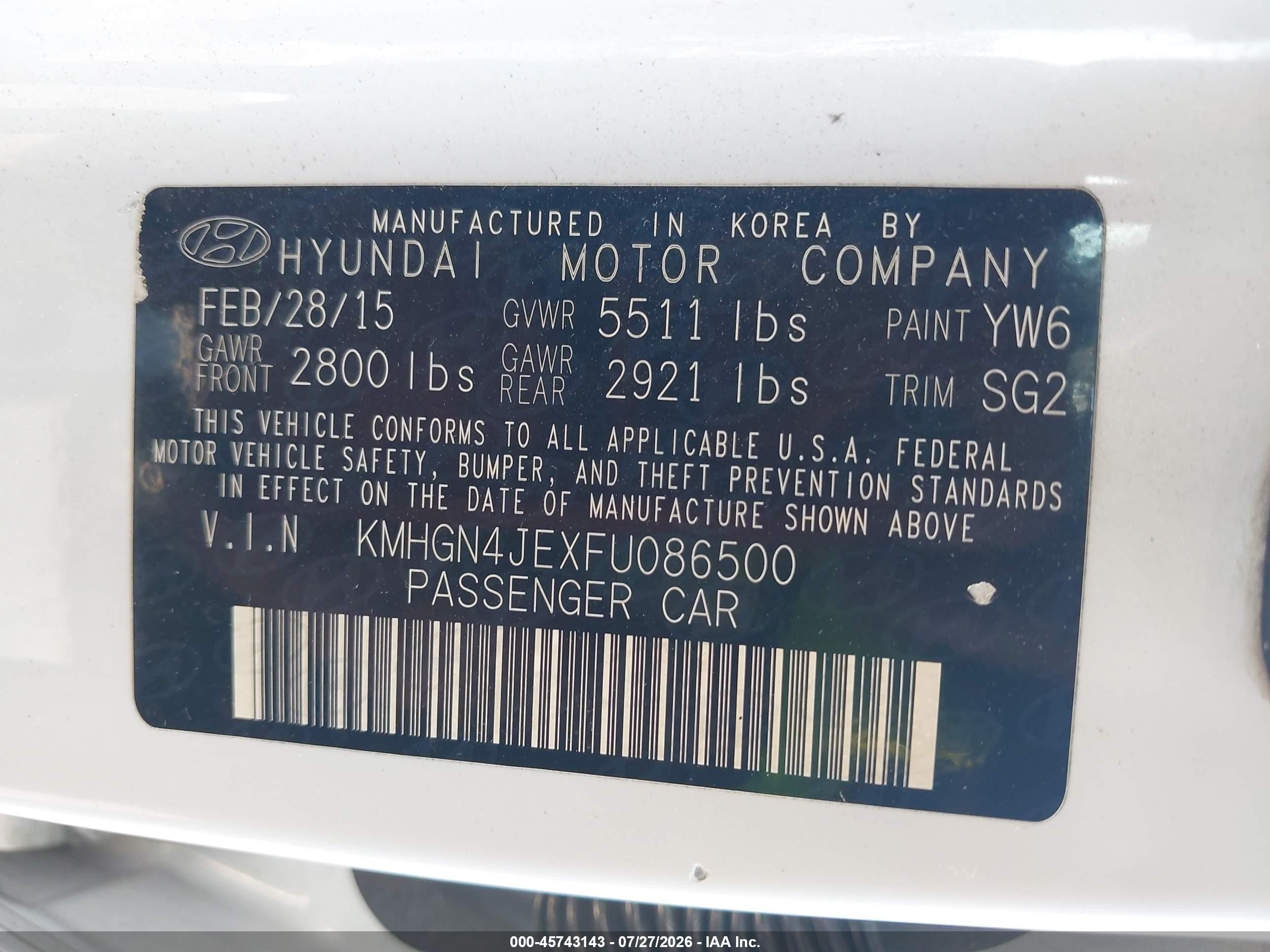 2015 Hyundai Genesis 3.8 White vin: KMHGN4JEXFU086500