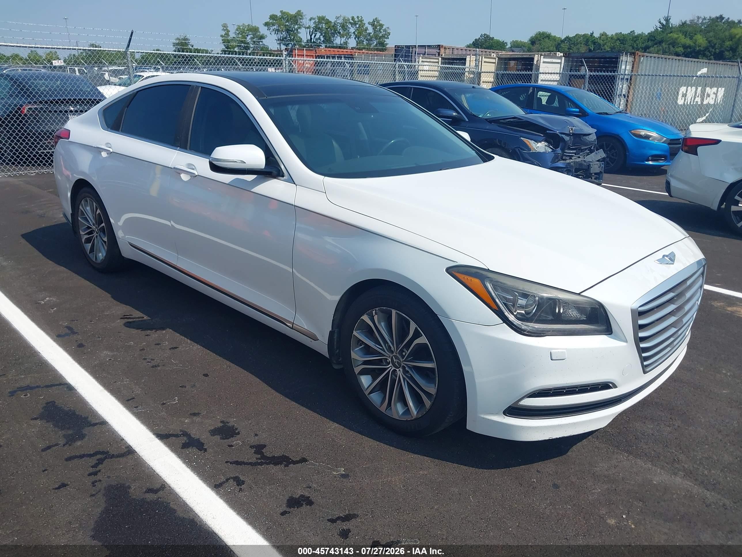 2015 Hyundai Genesis 3.8 Белый vin: KMHGN4JEXFU086500