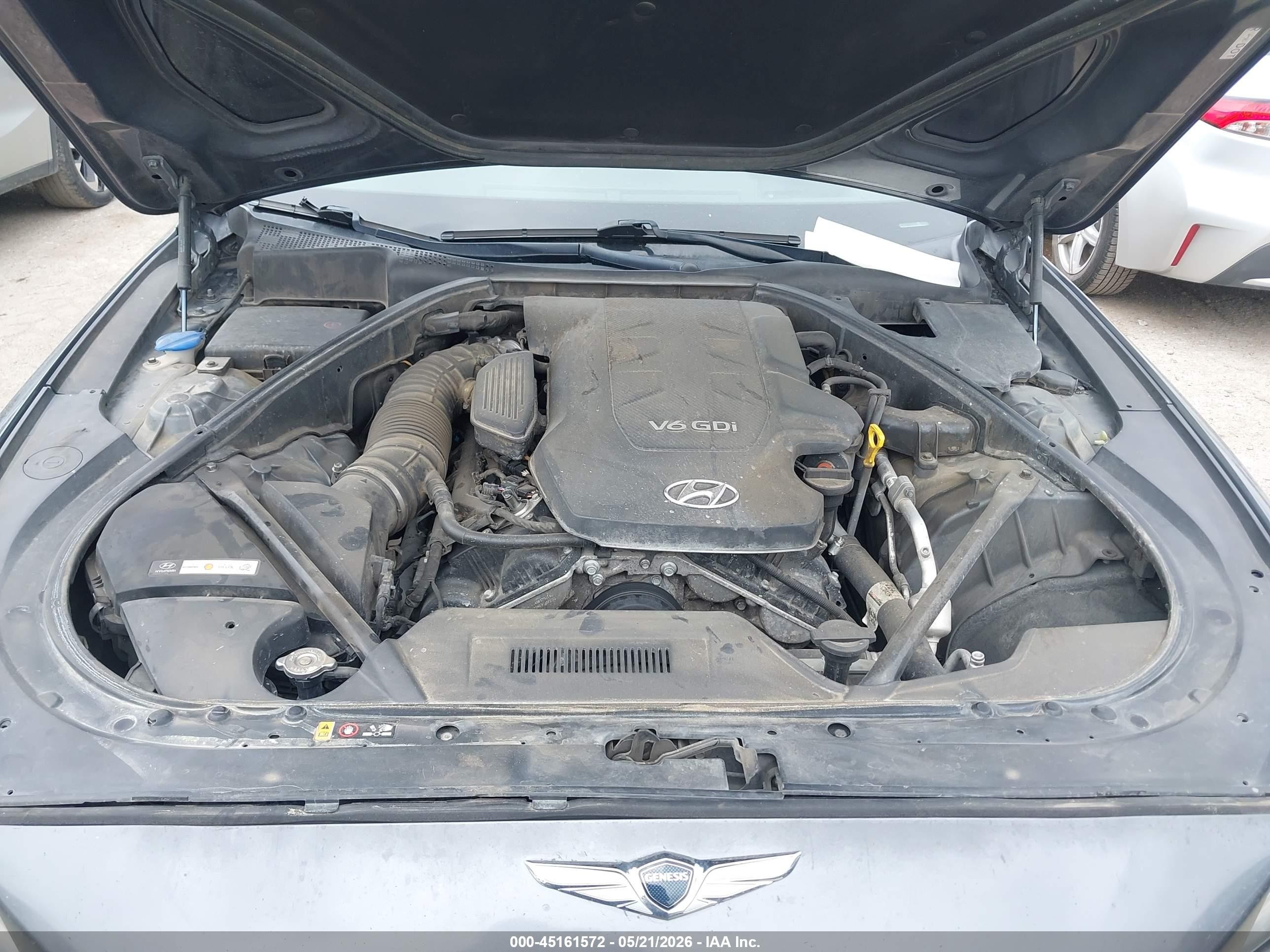 2015 Hyundai Genesis 3.8 Gray vin: KMHGN4JEXFU090160