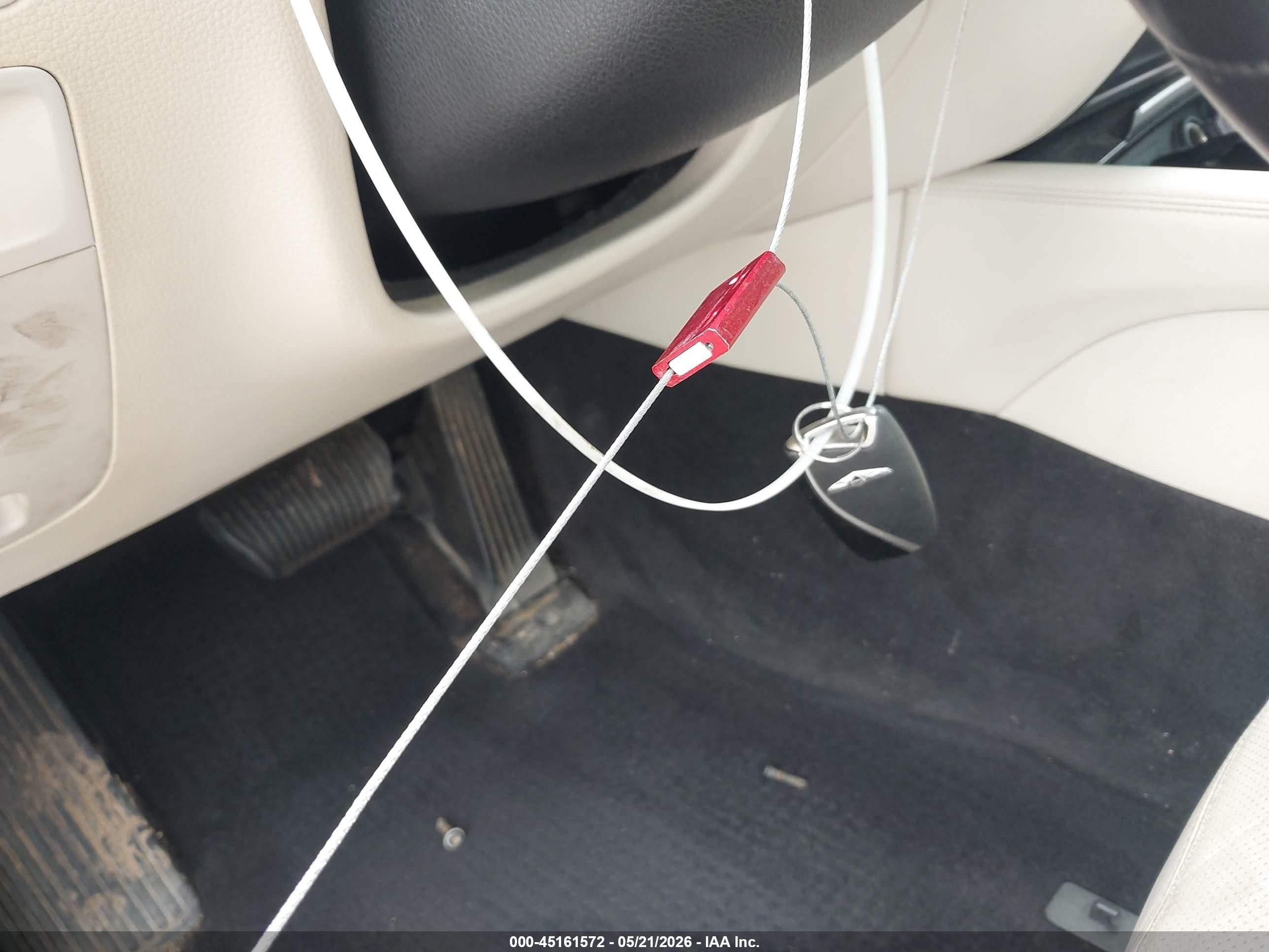 2015 Hyundai Genesis 3.8 Gray vin: KMHGN4JEXFU090160