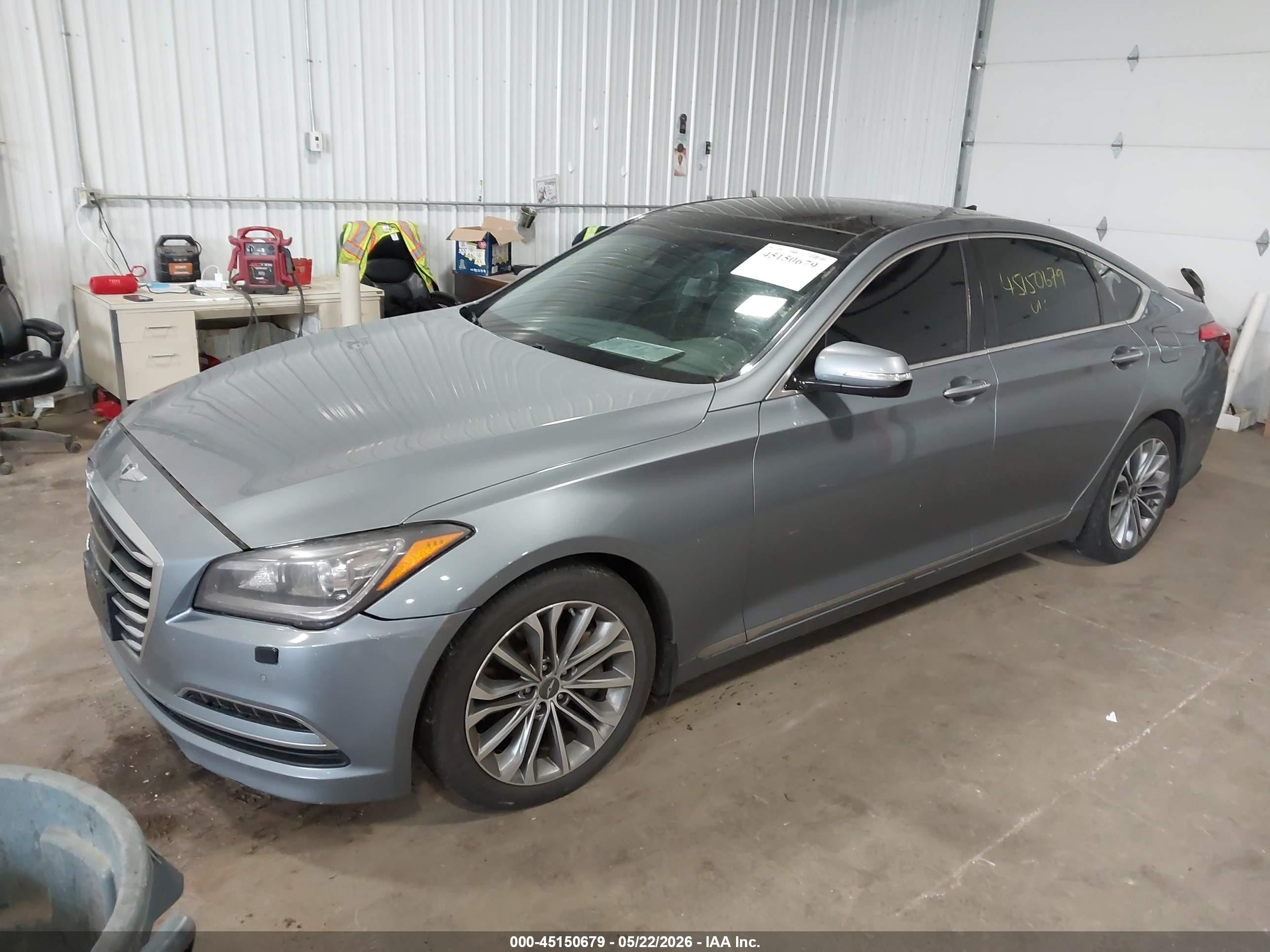 2015 Hyundai Genesis 3.8 Gray vin: KMHGN4JEXFU091129