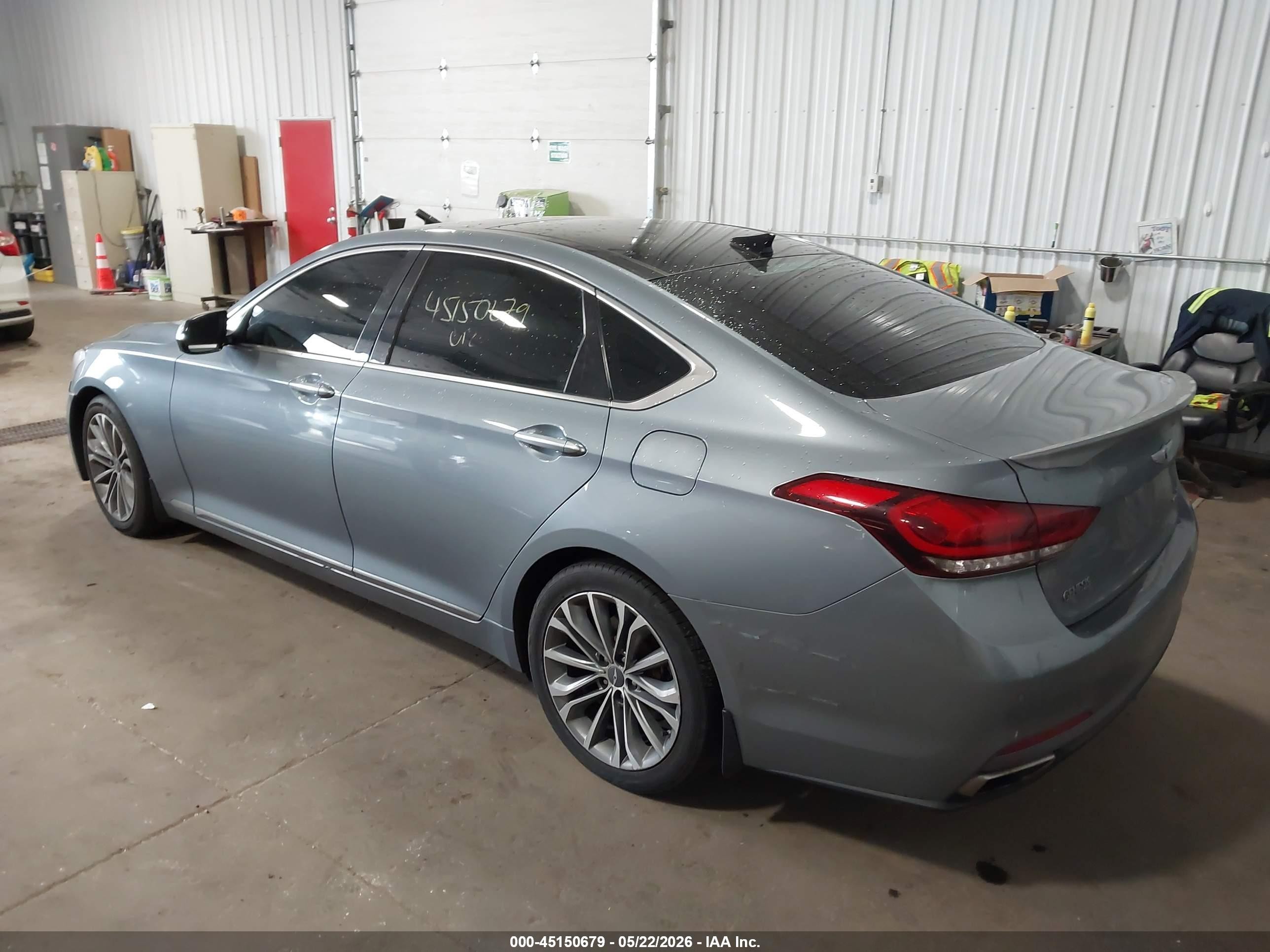 2015 Hyundai Genesis 3.8 Gray vin: KMHGN4JEXFU091129