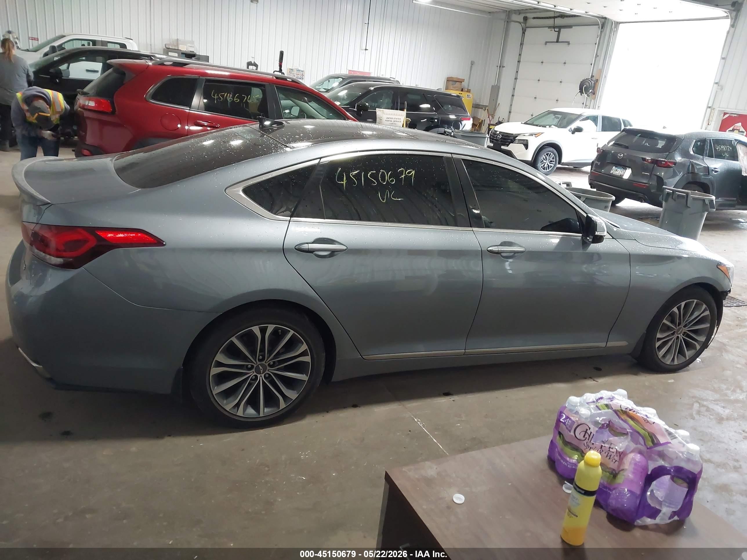 2015 Hyundai Genesis 3.8 Gray vin: KMHGN4JEXFU091129