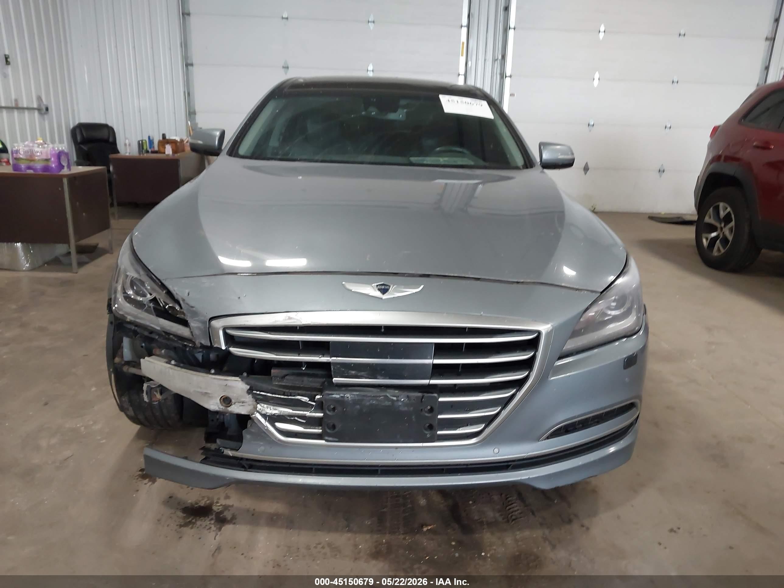 2015 Hyundai Genesis 3.8 Gray vin: KMHGN4JEXFU091129