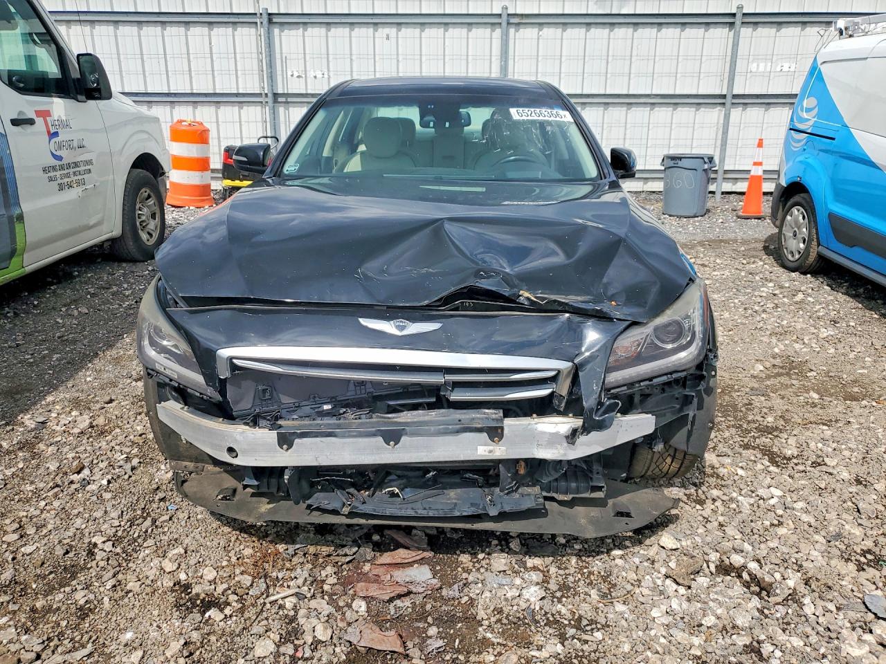 2015 Hyundai Genesis 3.8l Черный vin: KMHGN4JEXFU094418