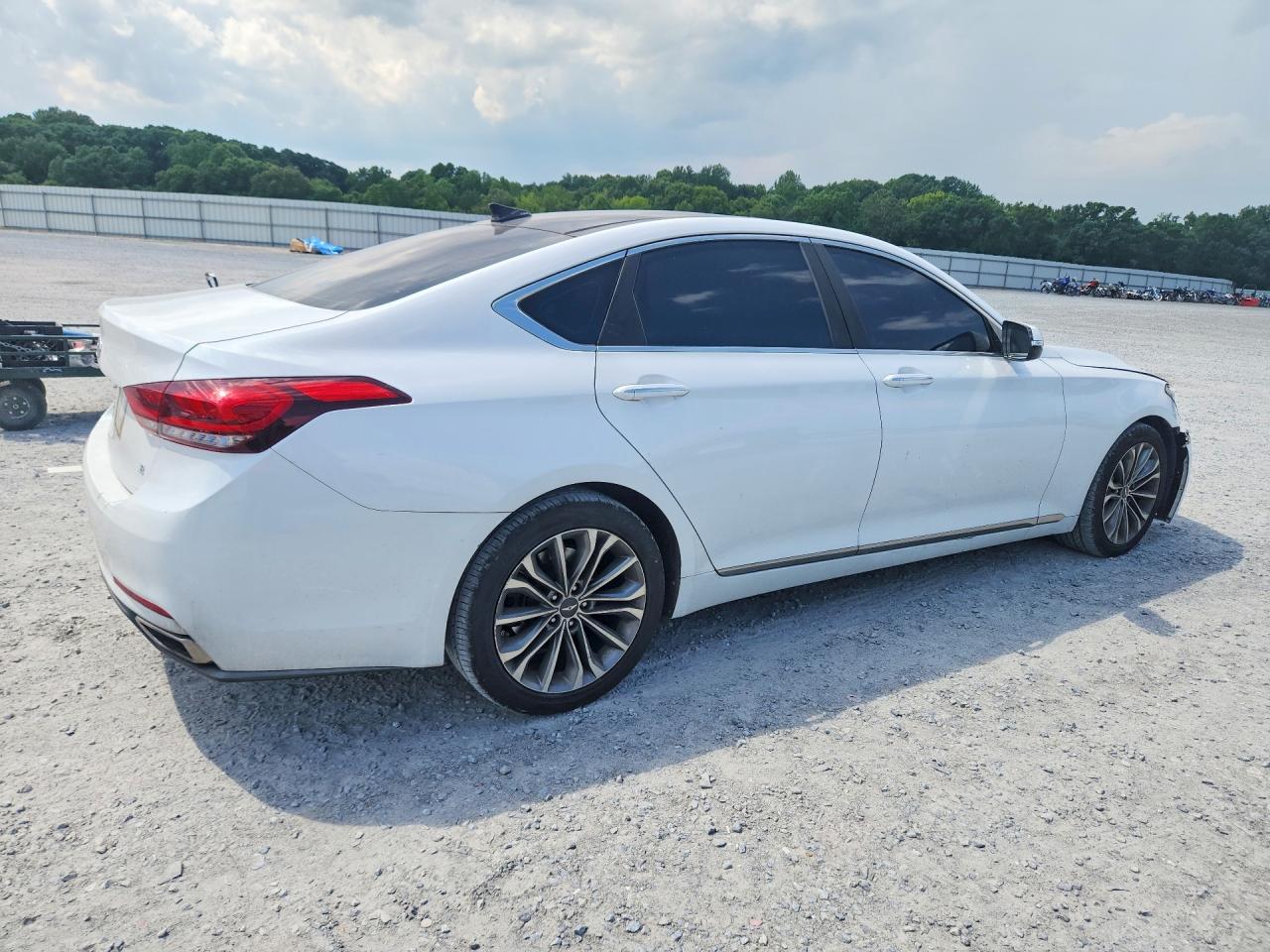 2015 Hyundai Genesis 3.8l White vin: KMHGN4JEXFU099389