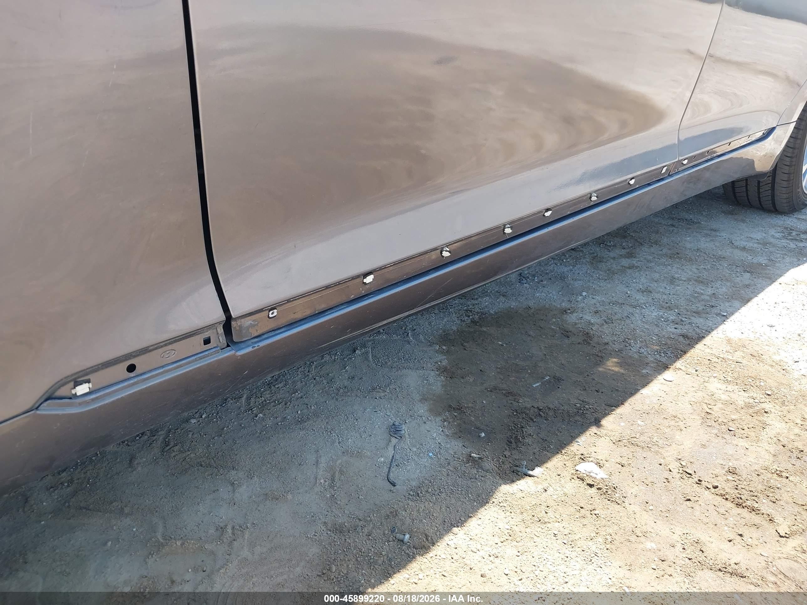 2016 Hyundai Genesis 3.8 Gray vin: KMHGN4JEXGU106178