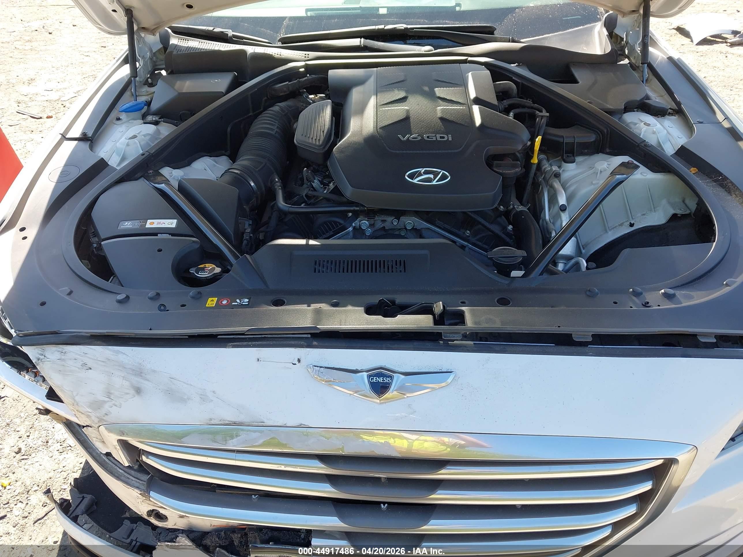 2016 Hyundai Genesis 3.8 White vin: KMHGN4JEXGU138287