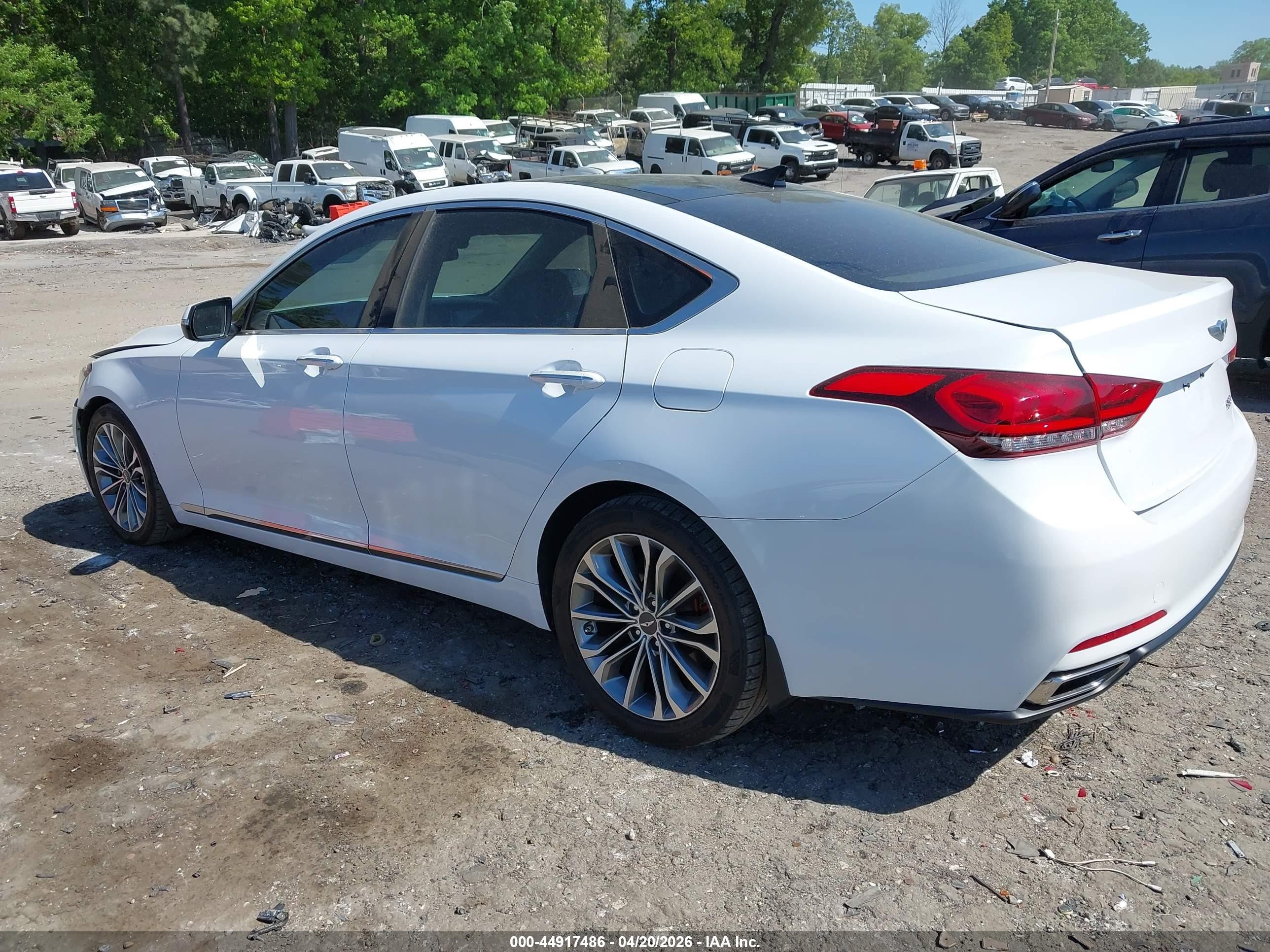2016 Hyundai Genesis 3.8 White vin: KMHGN4JEXGU138287