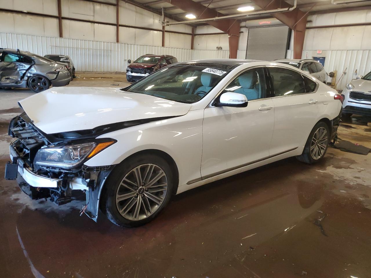 2018 Genesis G80 Base Белый vin: KMHGN4JEXJU251096