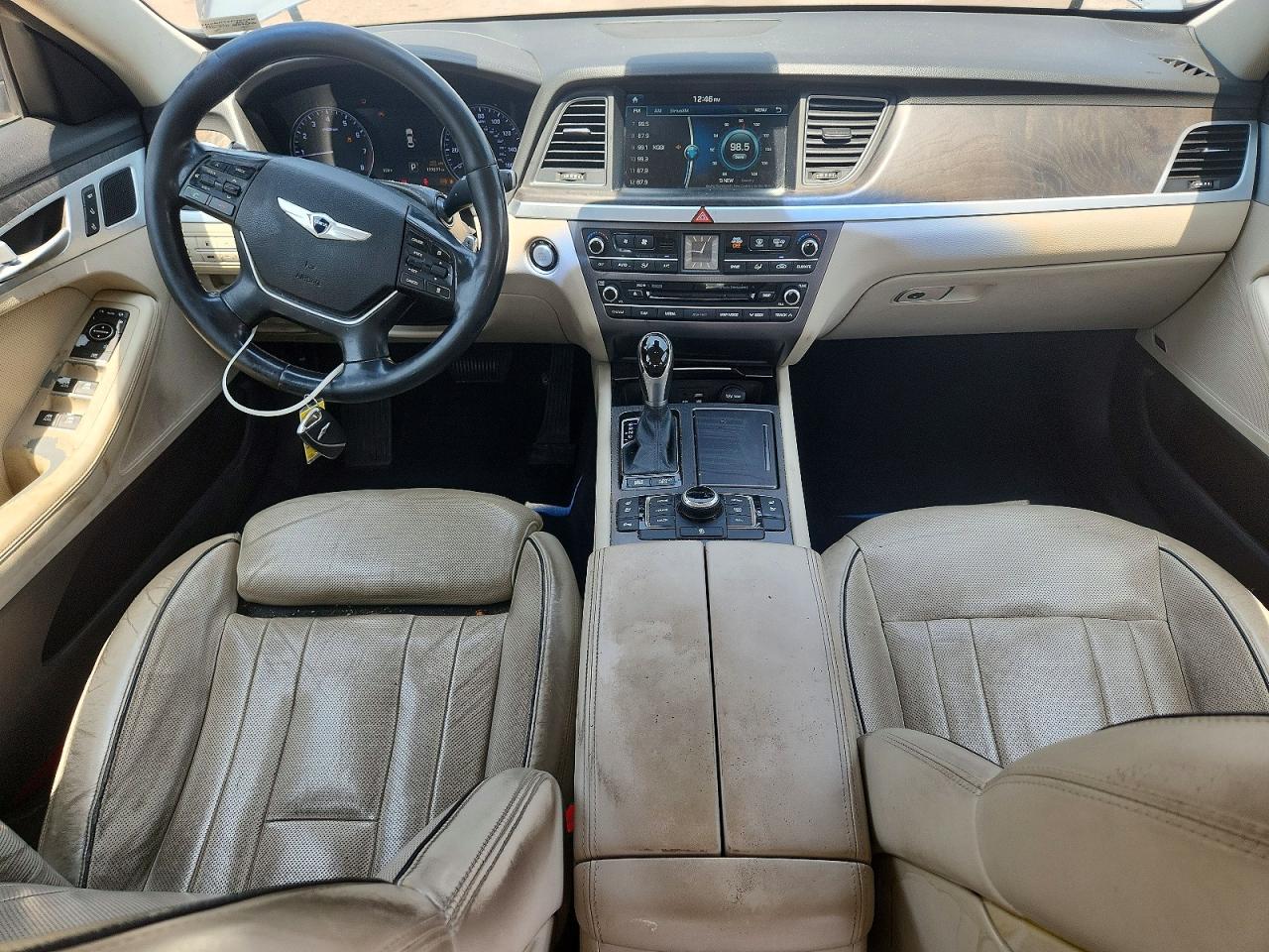 2015 Hyundai Genesis Gray vin: KMHGN4JF1FU018501