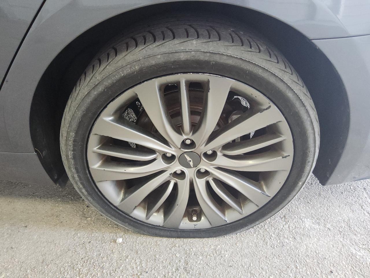 2015 Hyundai Genesis 5.0l Gray vin: KMHGN4JF1FU062207 Damage: Left Rear Wheel, Curb Rash, > 12 Inches
