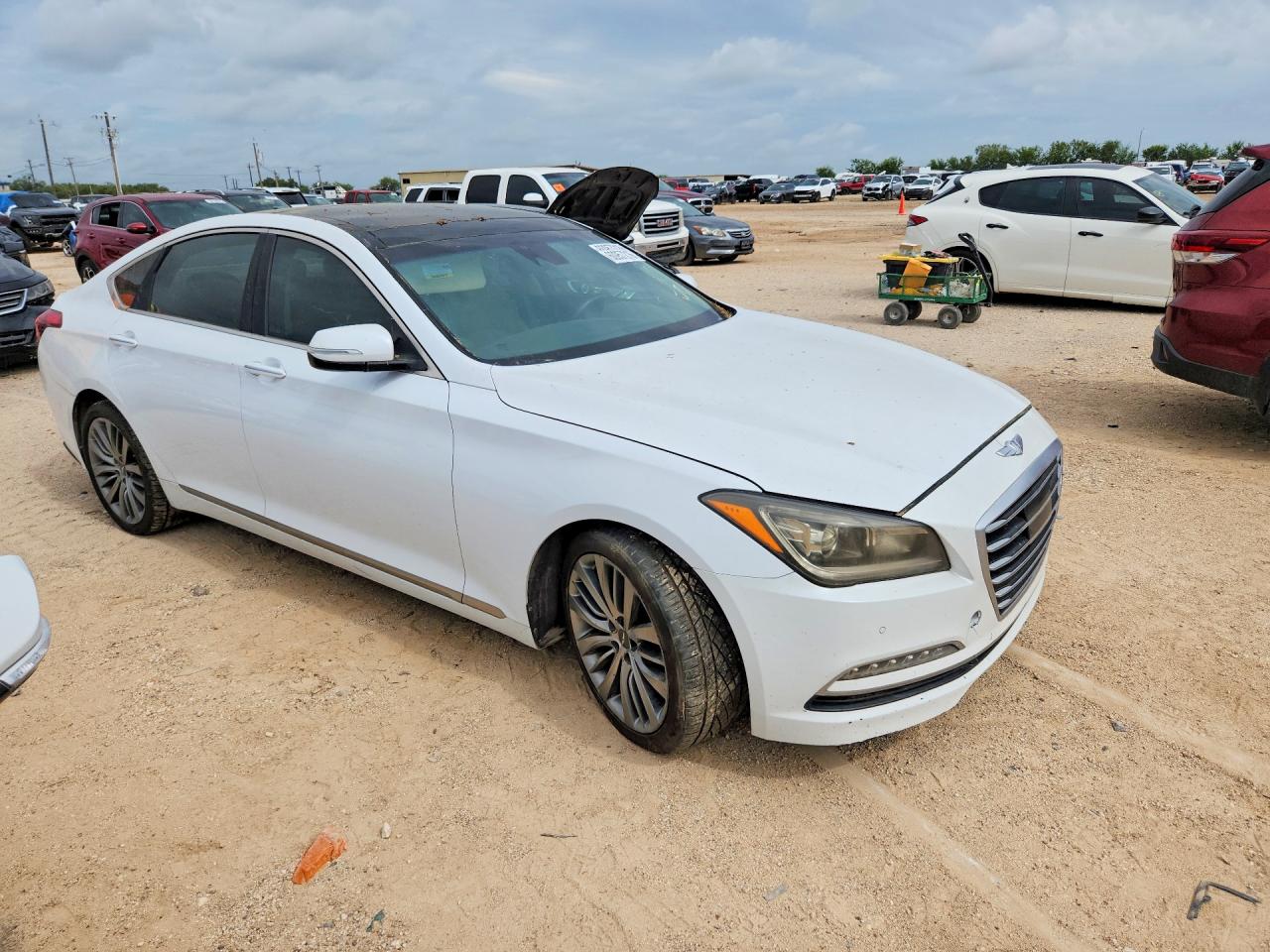 2015 Hyundai Genesis 5.0l White vin: KMHGN4JF1FU070095