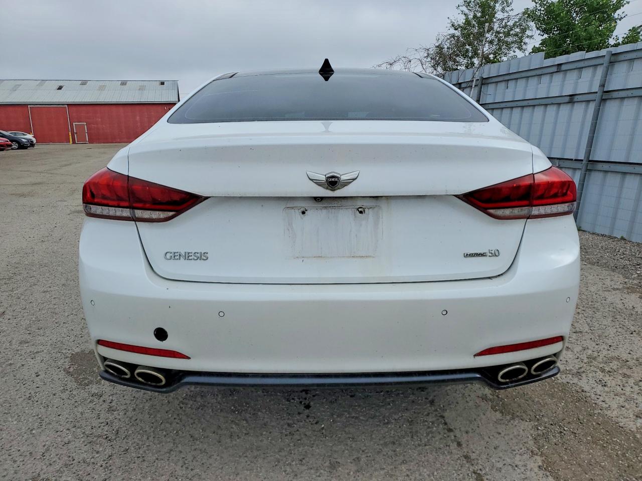 2015 Hyundai Genesis 5.0l White vin: KMHGN4JF2FU017535