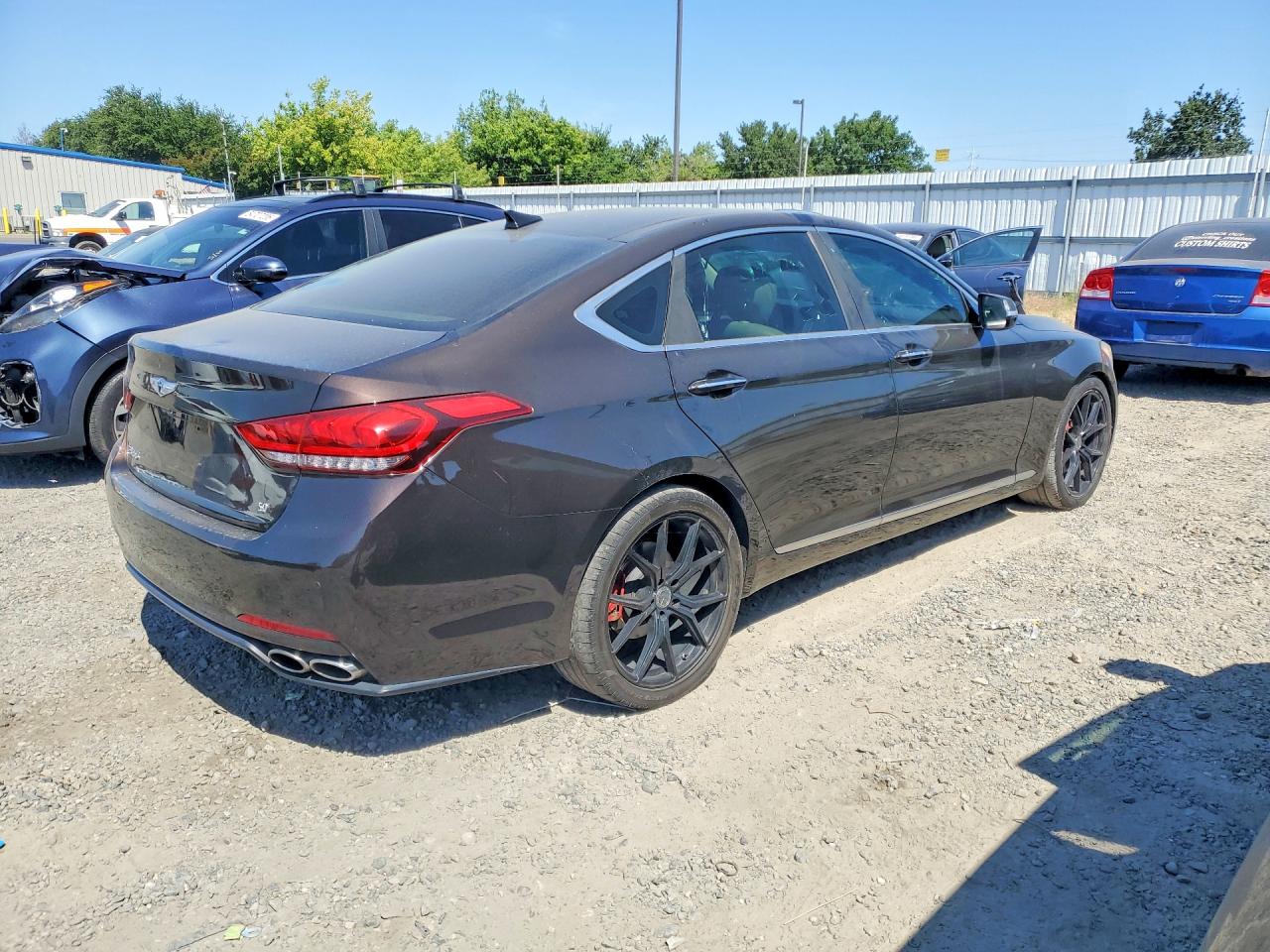 2015 Hyundai Genesis 5.0l Brown vin: KMHGN4JF2FU035680