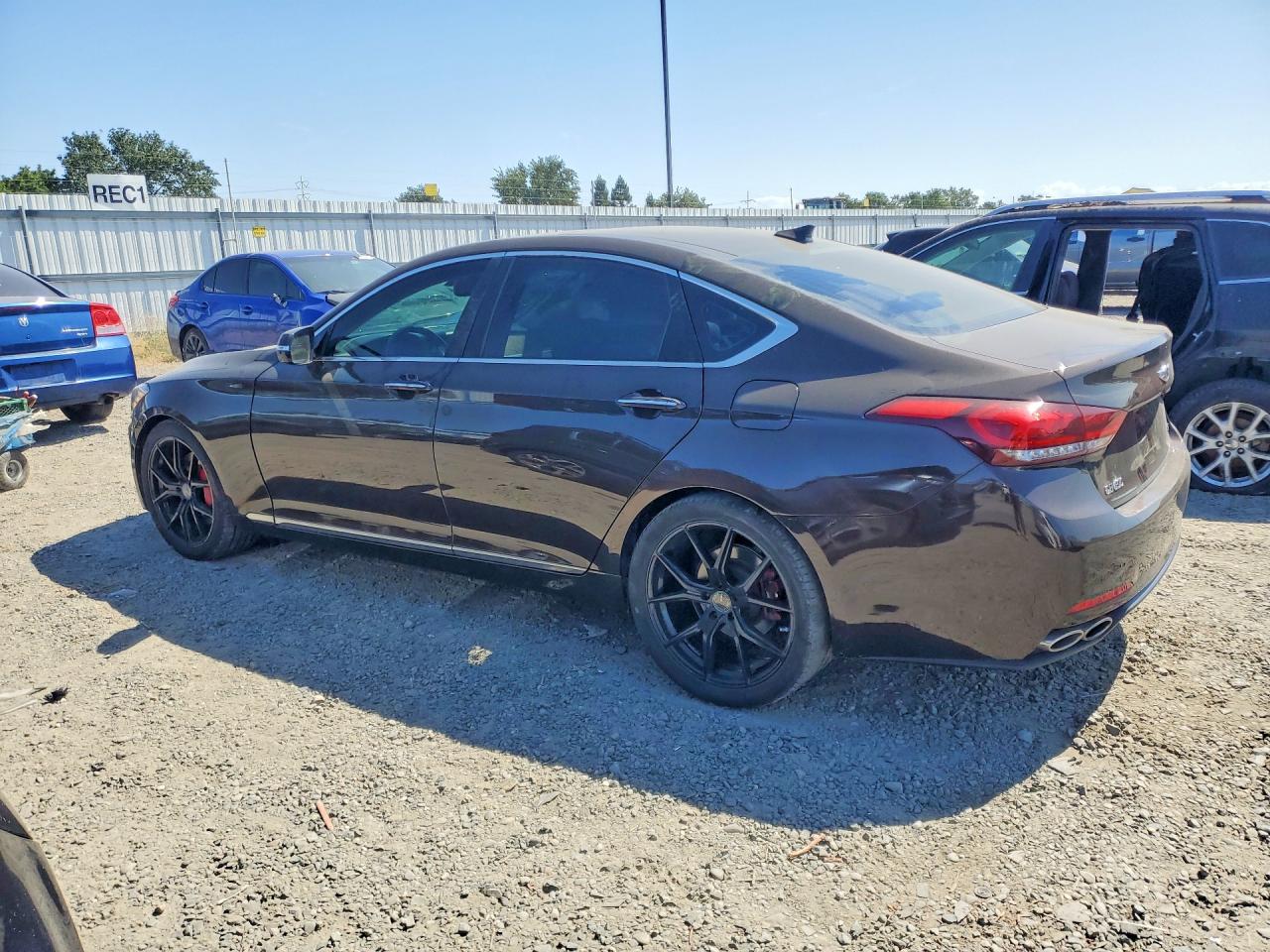 2015 Hyundai Genesis 5.0l Brown vin: KMHGN4JF2FU035680