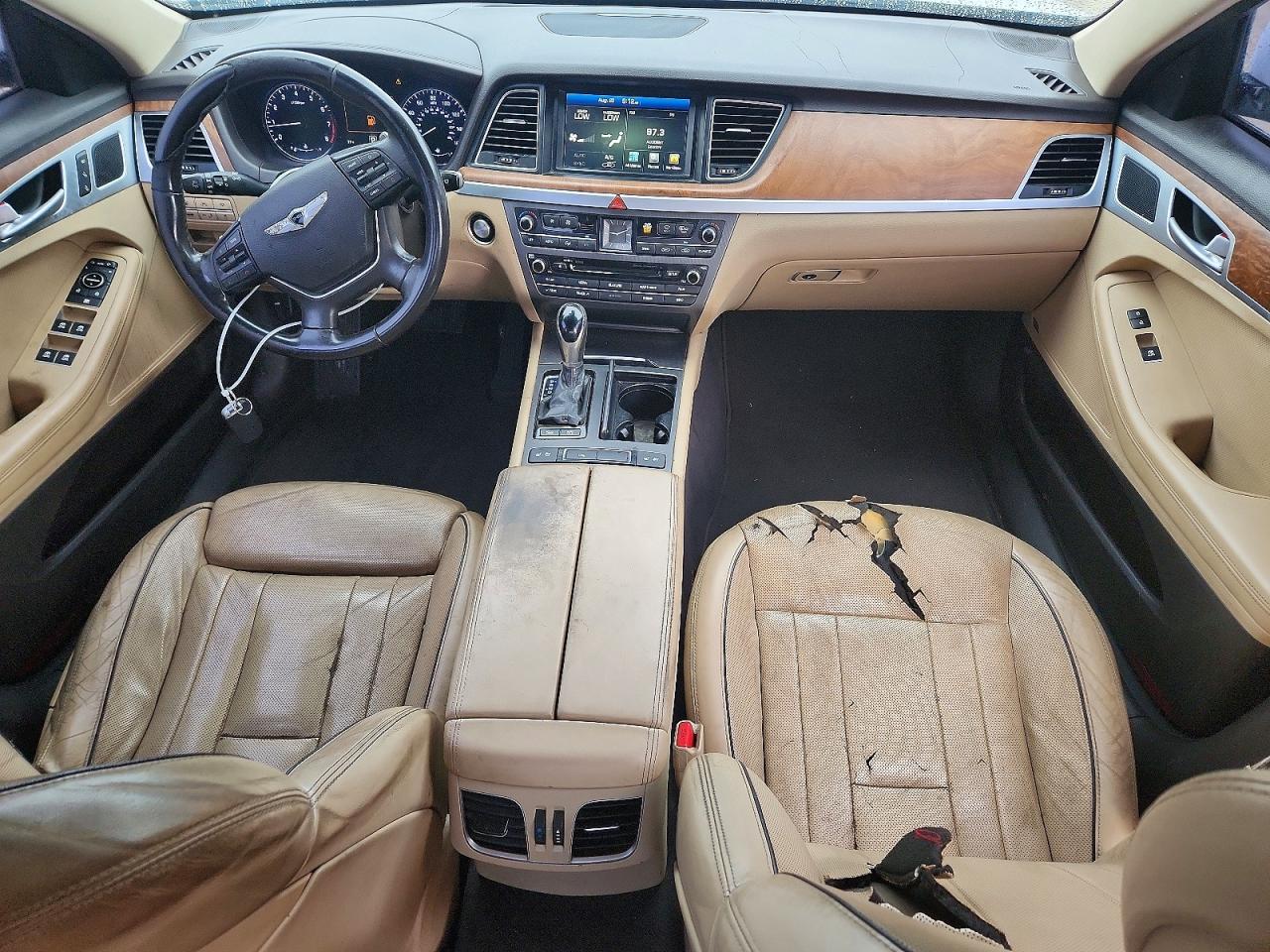 2015 Hyundai Genesis 5.0l White vin: KMHGN4JF2FU103704