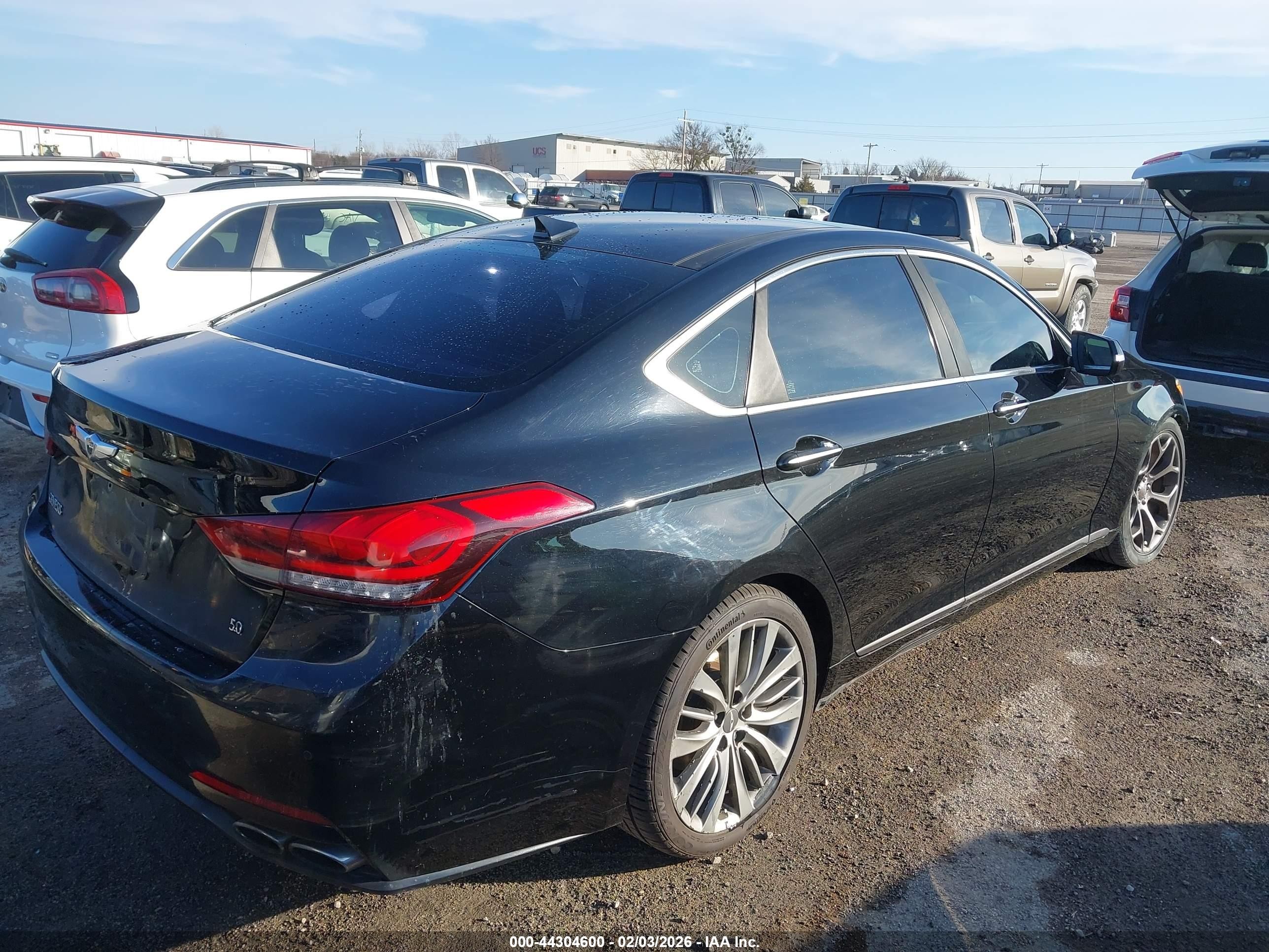 2015 Hyundai Genesis 5.0 Black vin: KMHGN4JF3FU092096