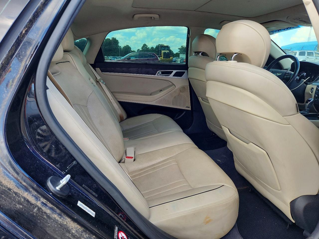 2015 Hyundai Genesis 5.0l Black vin: KMHGN4JF4FU045708