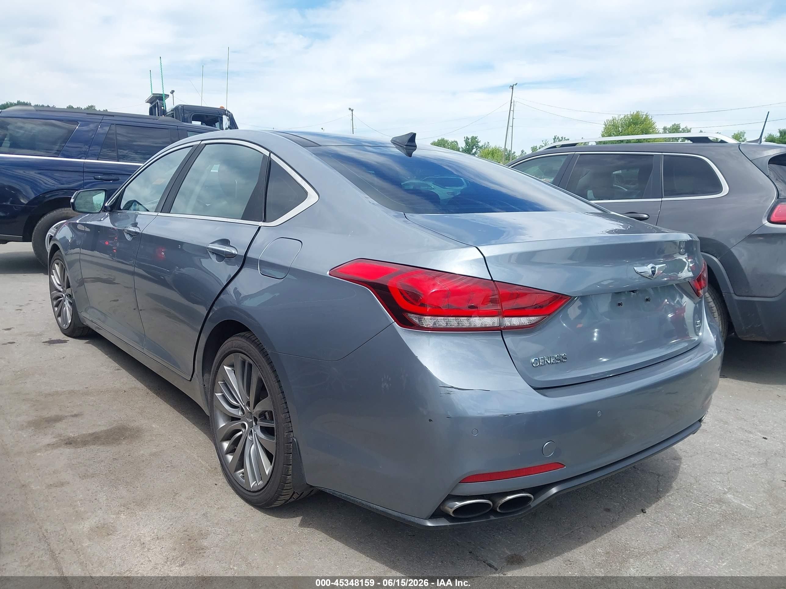 2015 Hyundai Genesis 5.0 Серый vin: KMHGN4JF4FU079454