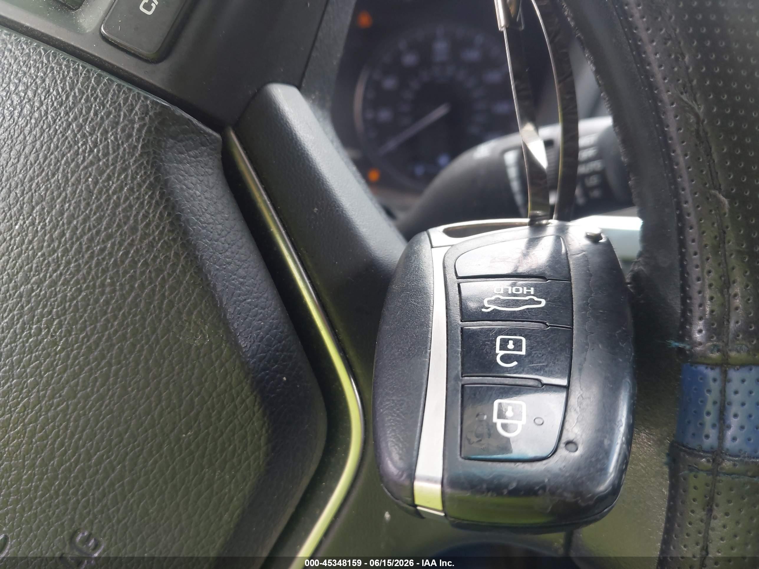 2015 Hyundai Genesis 5.0 Серый vin: KMHGN4JF4FU079454
