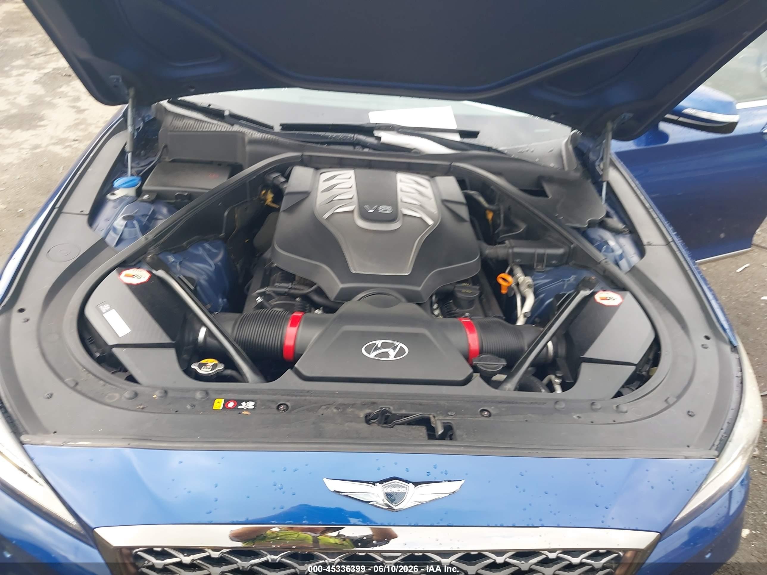 2015 Hyundai Genesis 5.0 Blue vin: KMHGN4JF4FU090535