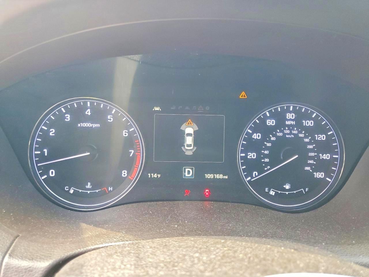 2015 Hyundai Genesis 5.0l Red vin: KMHGN4JF5FU082010