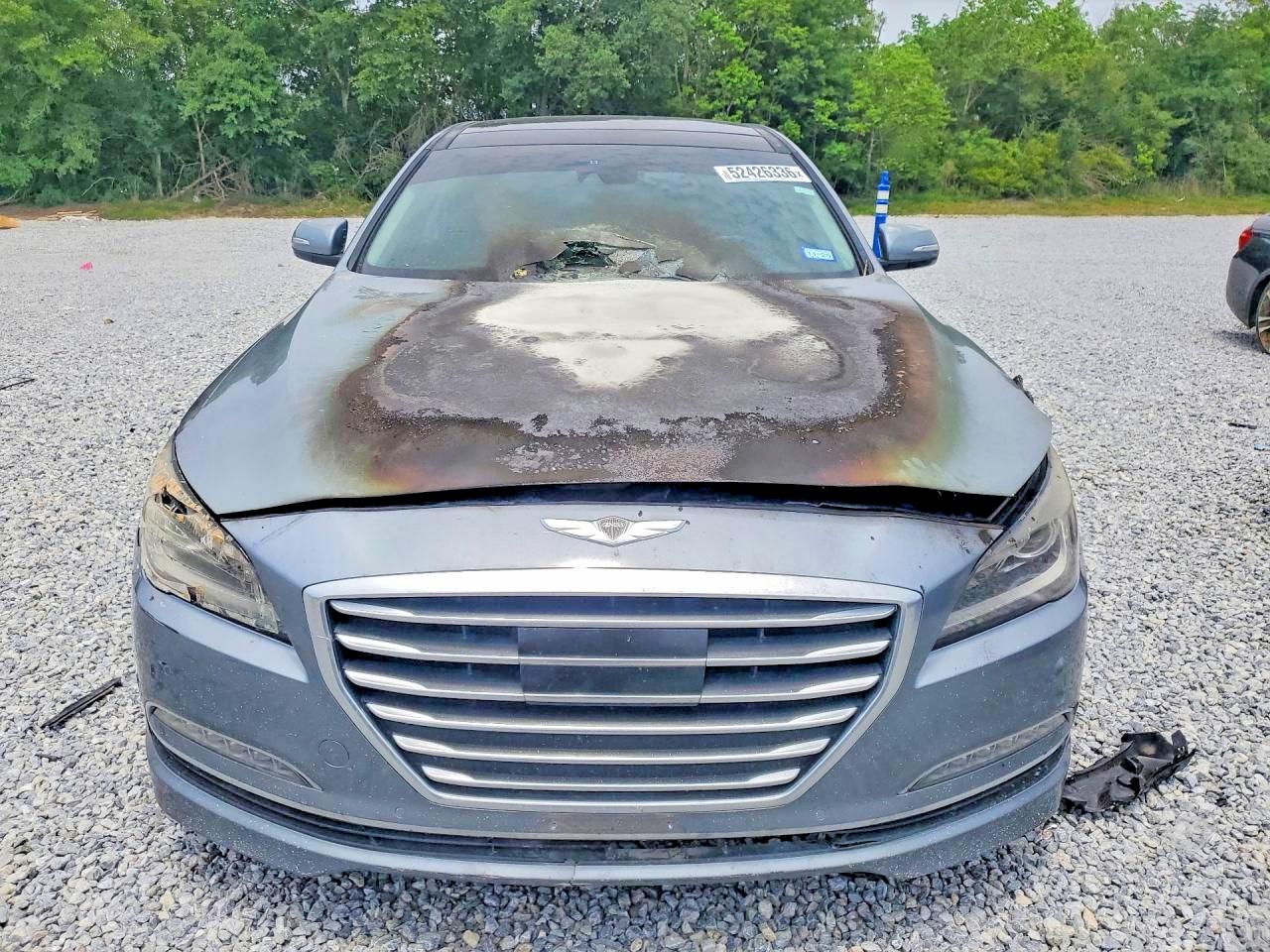 2015 Hyundai Genesis 5.0l Blue vin: KMHGN4JF7FU054550