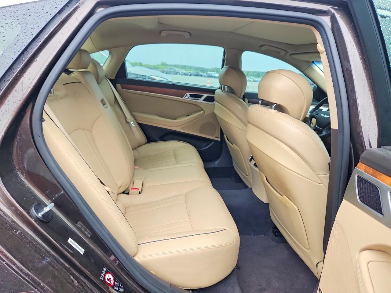 2015 Hyundai Genesis 5.0l Brown vin: KMHGN4JF7FU061028