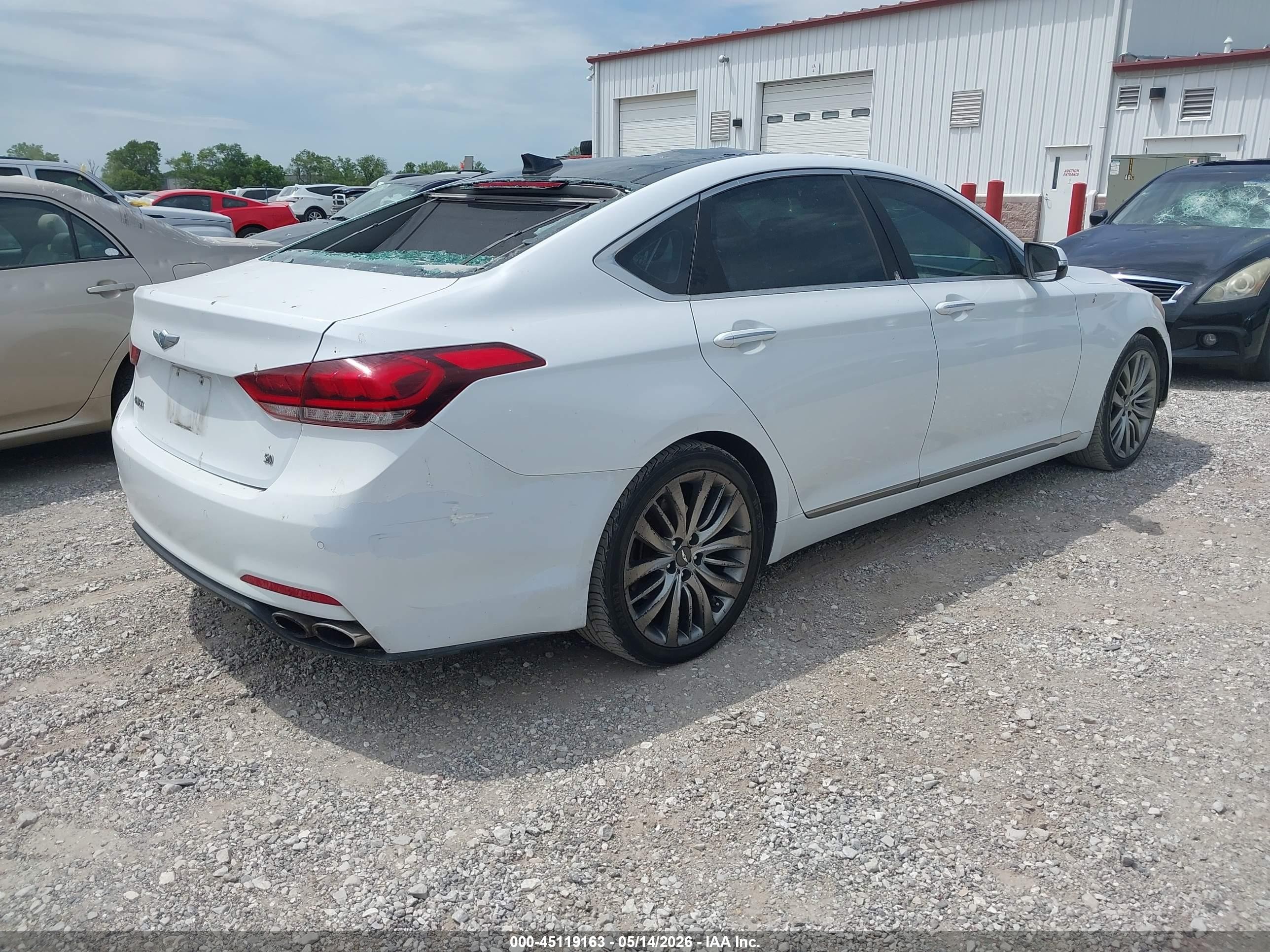 2015 Hyundai Genesis 5.0 White vin: KMHGN4JF7FU064558