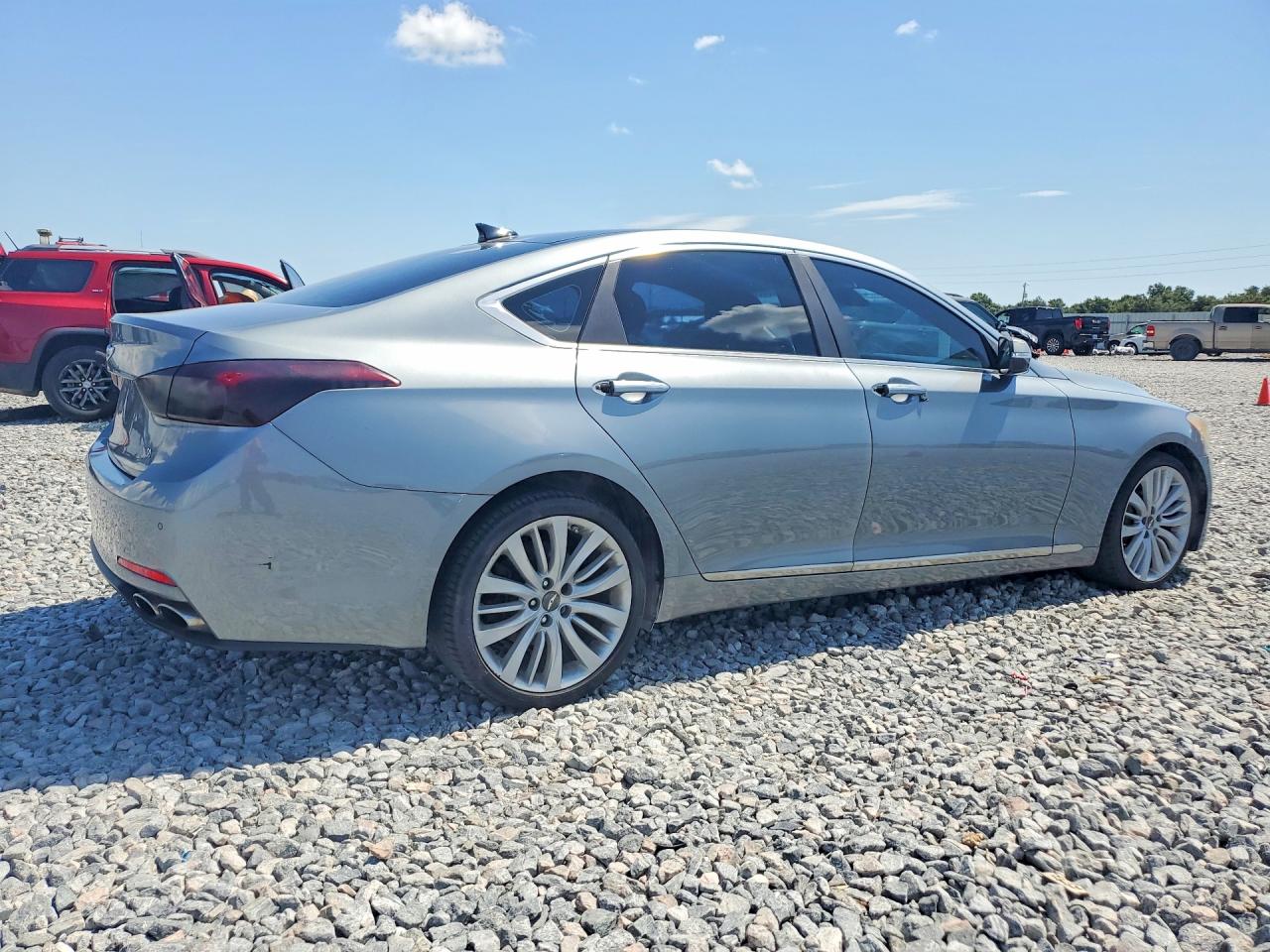 2015 Hyundai Genesis 5.0l Silver vin: KMHGN4JF8FU035974