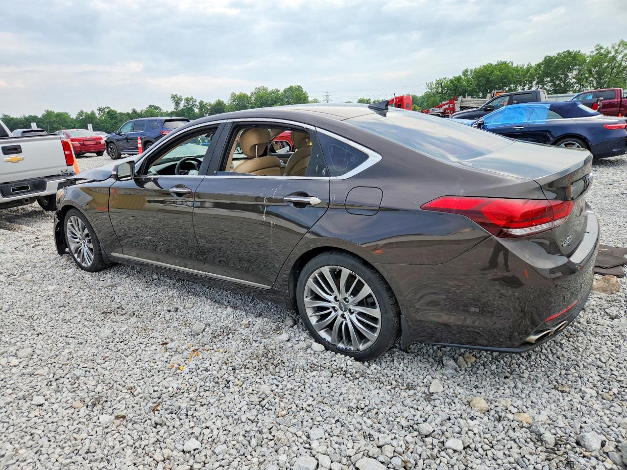 2015 Hyundai Genesis 5.0l Brown vin: KMHGN4JF9FU060026