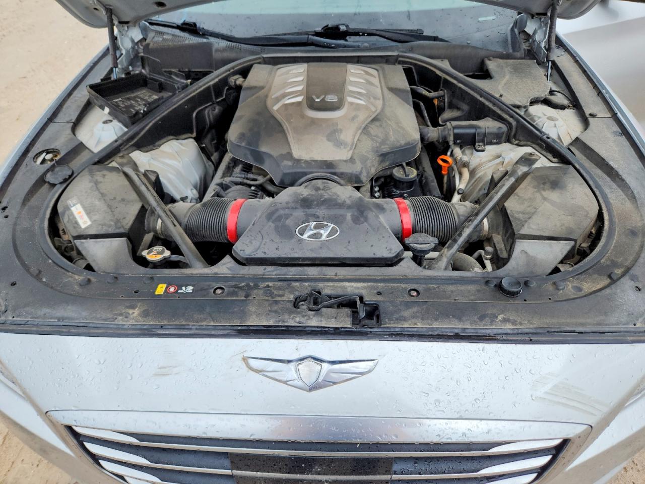 2015 Hyundai Genesis 5.0l Серебряный vin: KMHGN4JF9FU067154