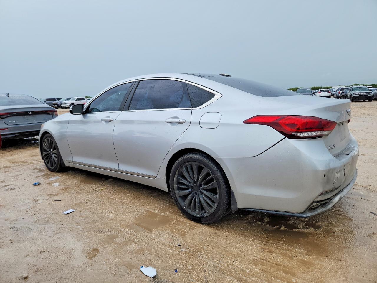 2015 Hyundai Genesis 5.0l Серебряный vin: KMHGN4JF9FU067154