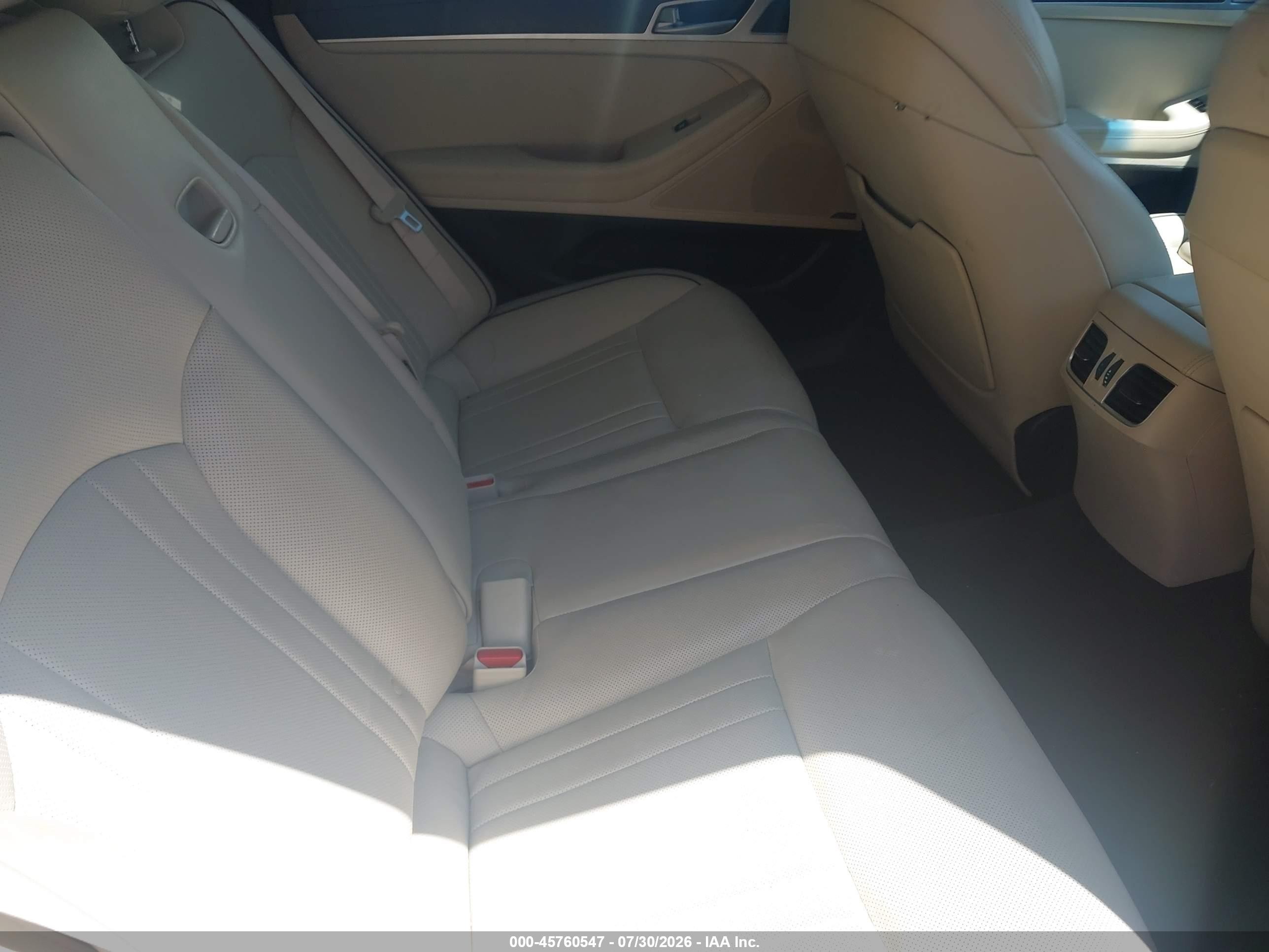 2015 Hyundai Genesis 5.0 Black vin: KMHGN4JF9FU074413