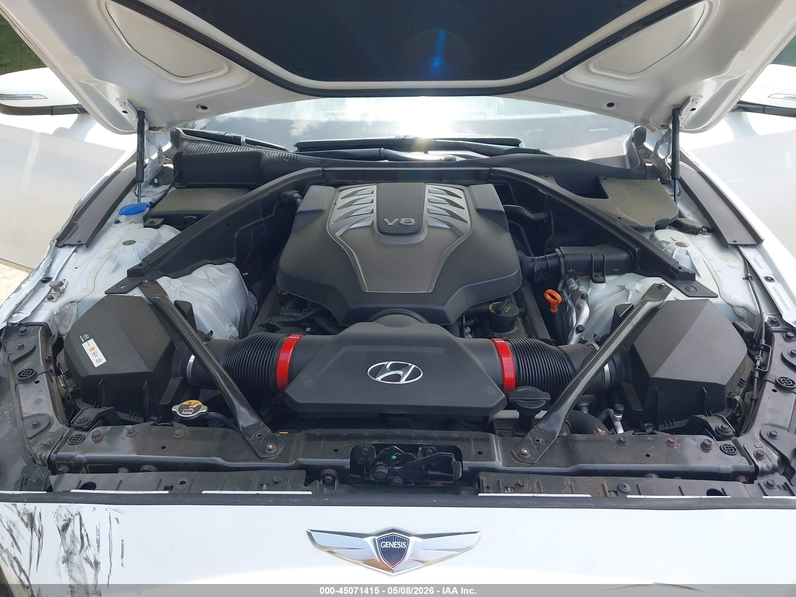 2015 Hyundai Genesis 5.0 White vin: KMHGN4JFXFU043087