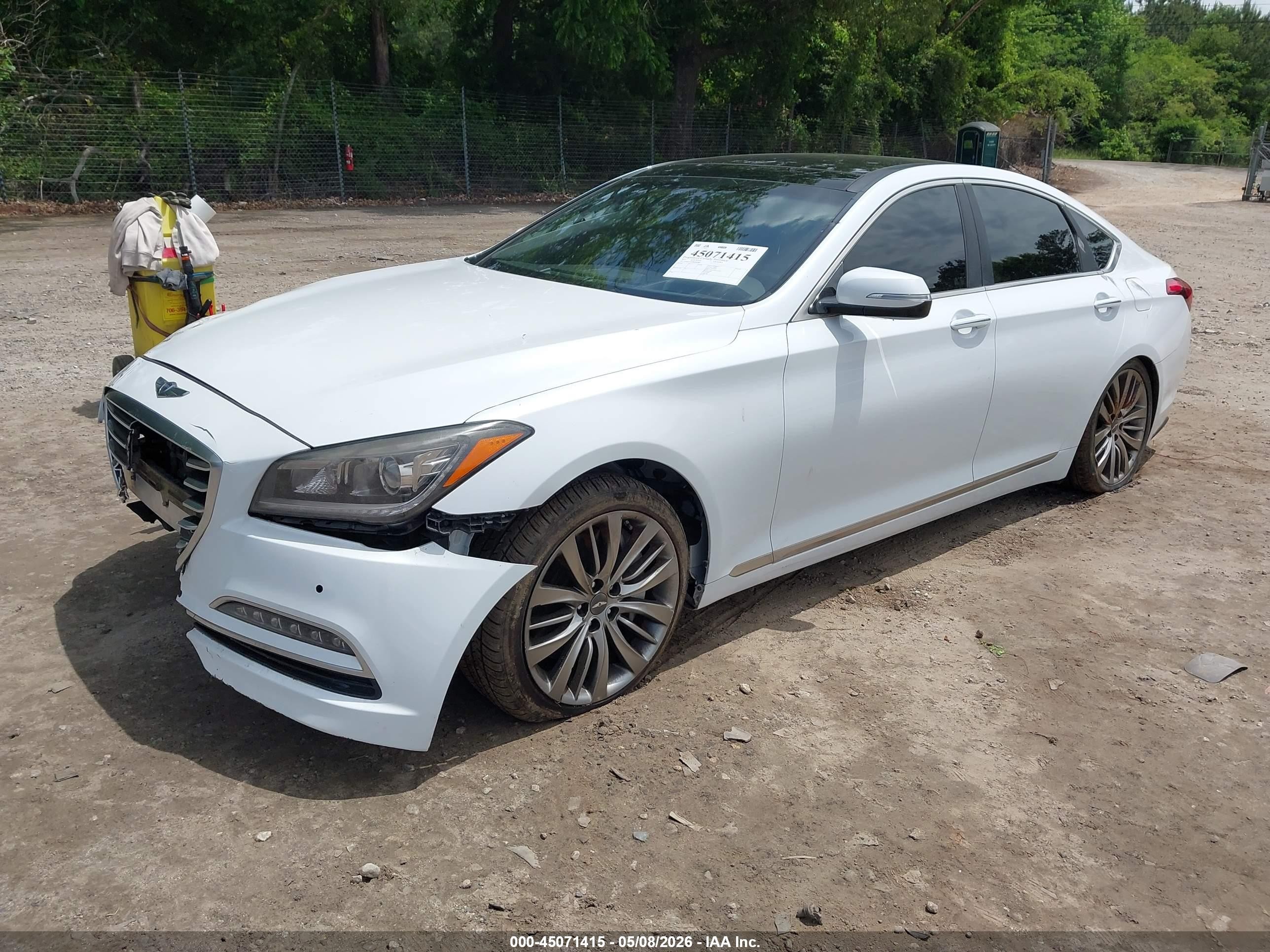 2015 Hyundai Genesis 5.0 White vin: KMHGN4JFXFU043087