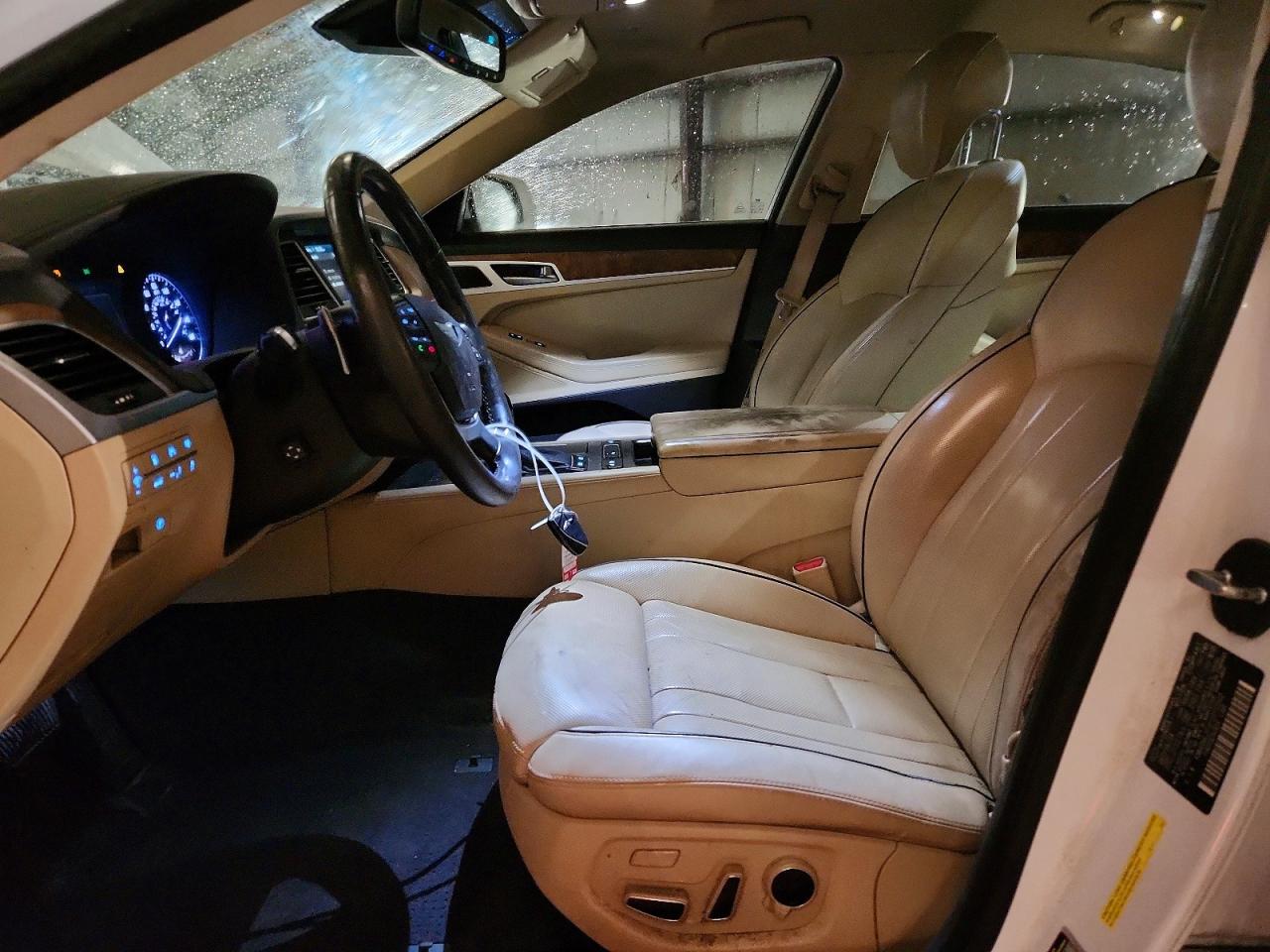 2015 Hyundai Genesis 5.0l White vin: KMHGN4JFXFU070502