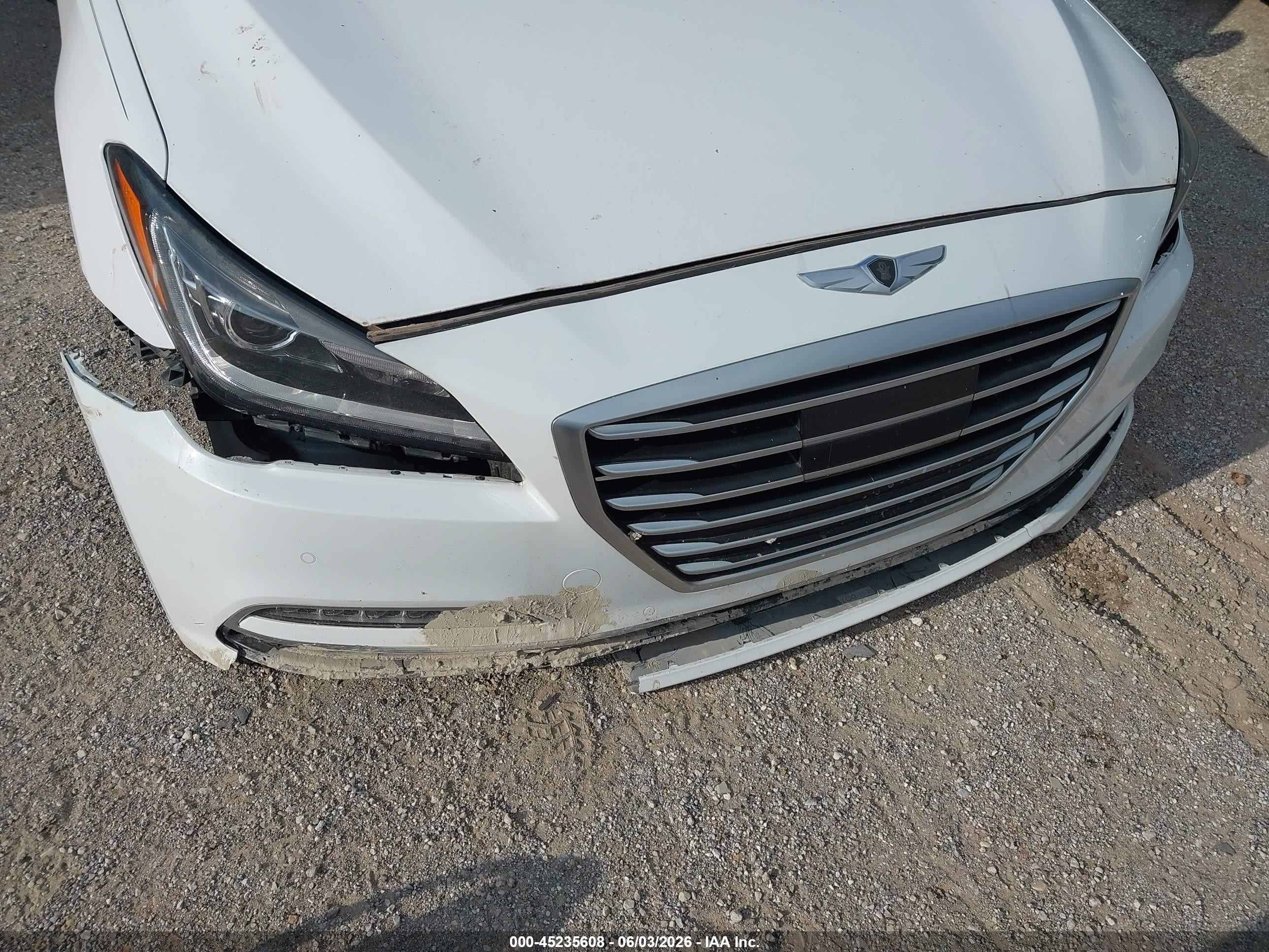 2015 Hyundai Genesis 5.0 White vin: KMHGN4JFXFU076994
